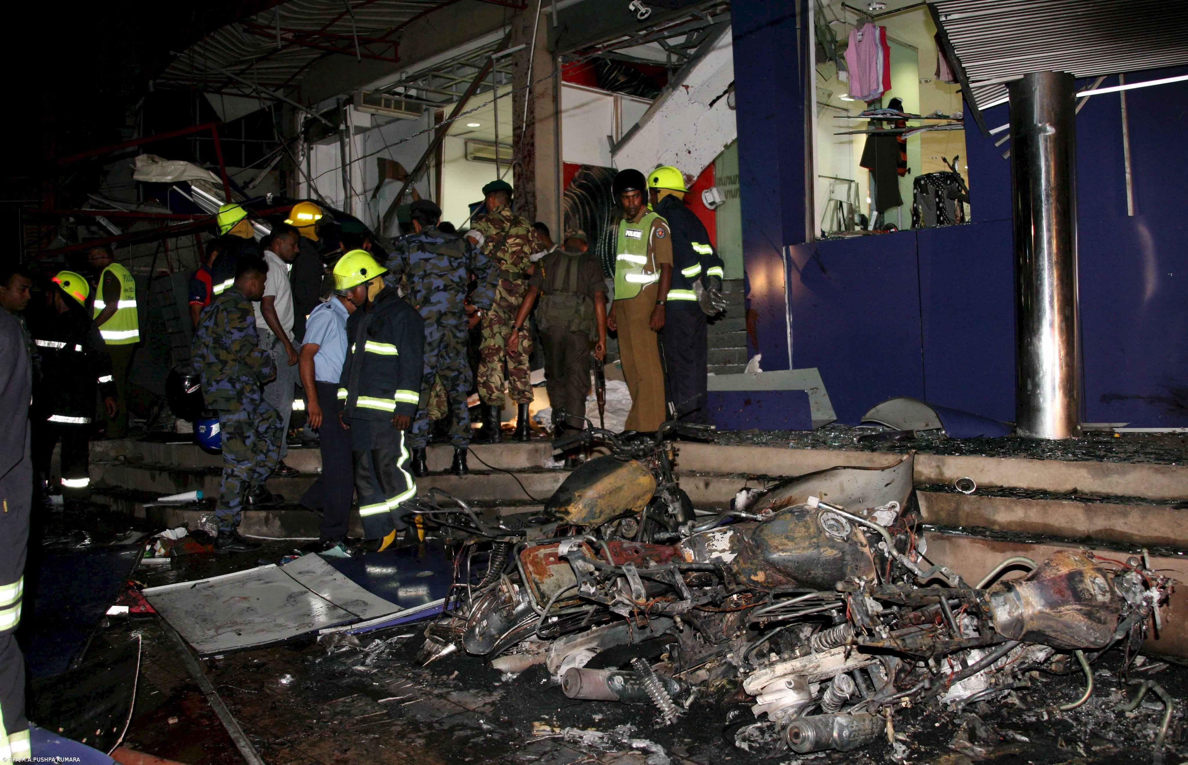 Explosão junto de sede de televisão após telefonema alegadamente da ETA – Imagem 1