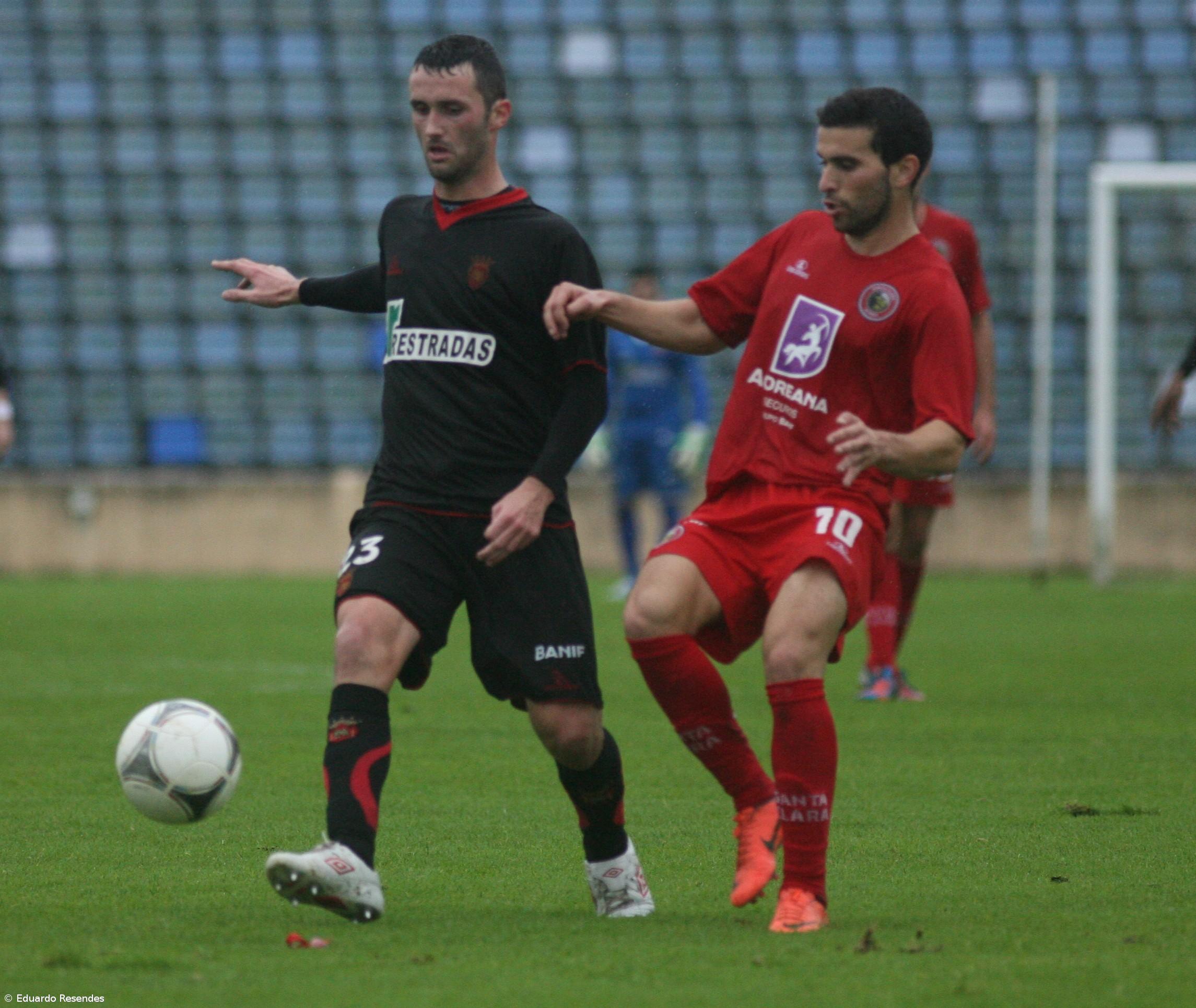 Luiz Carlos bisa no regresso às vitórias do Santa Clara – Imagem 1