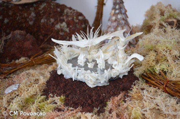 Exposição de Presépios de Luísa Amaral na Biblioteca Municipal da Povoação – Imagem 1