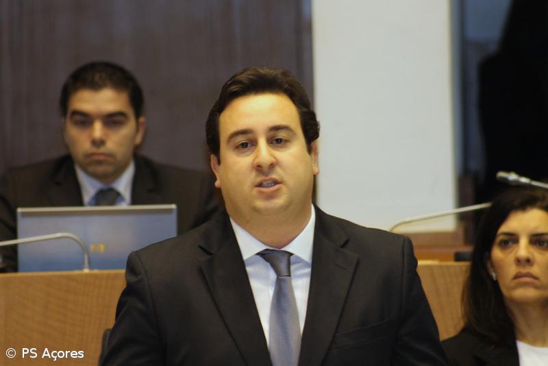 Açorianos não pagarão "coisa nenhuma" por descontaminação na Terceira  – Imagem 1