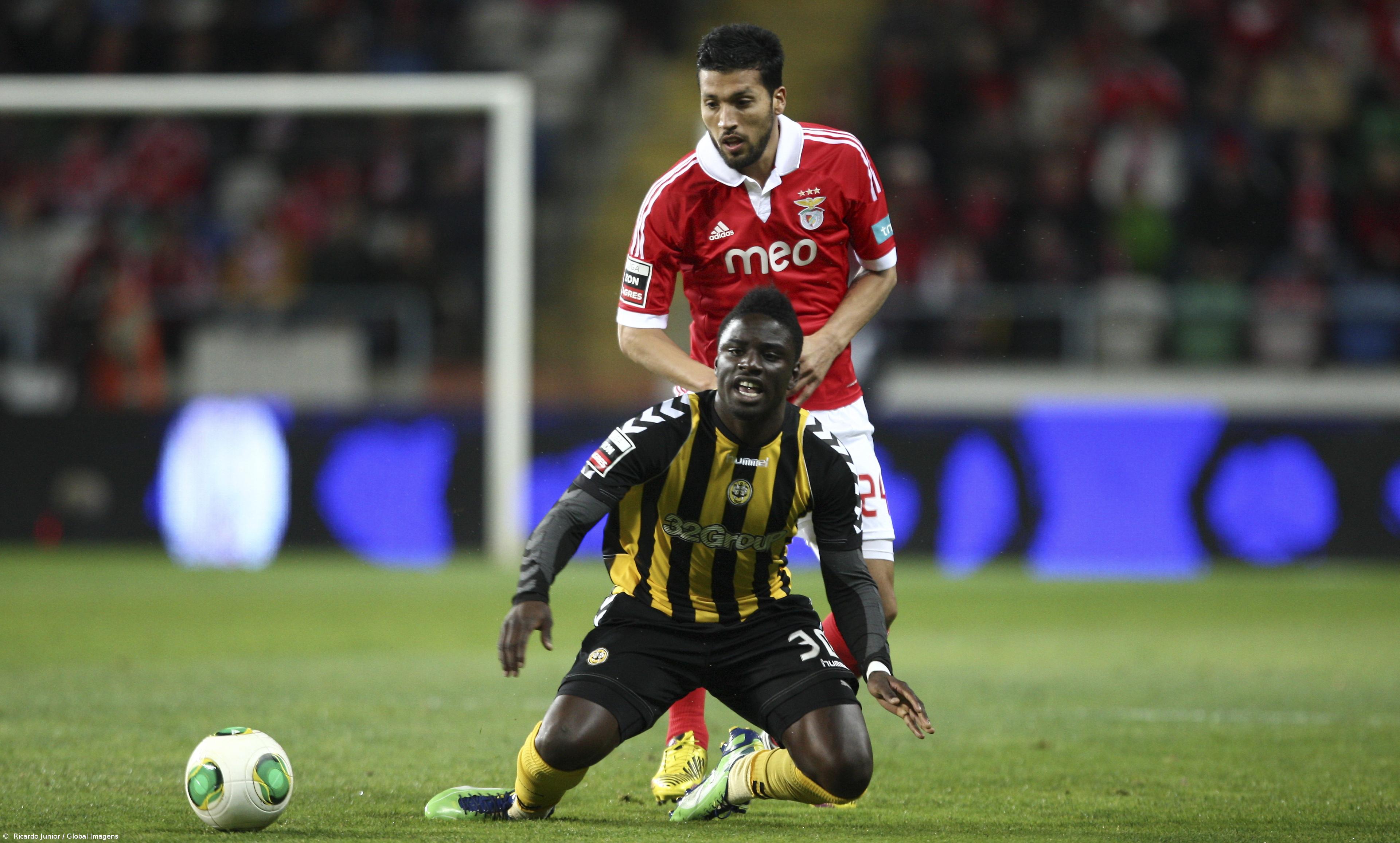 Benfica vence Beira-Mar e isola-se no primeiro lugar (vídeo) – Imagem 1