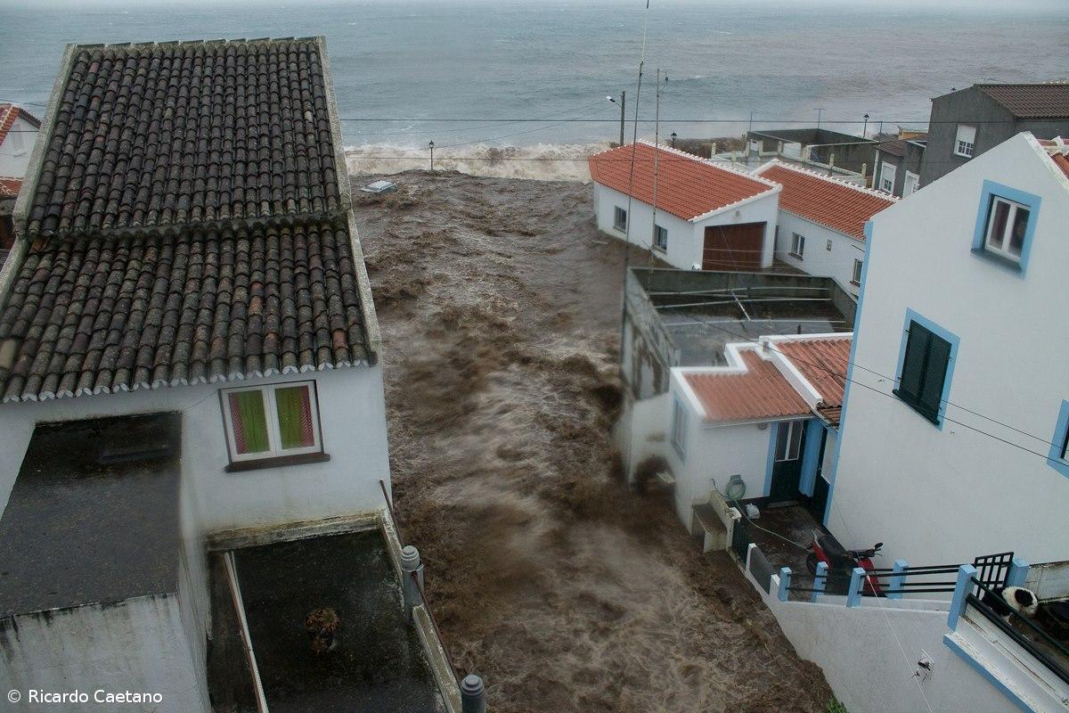 Duas famílias aguardam regresso a casa em Porto Judeu – Imagem 1