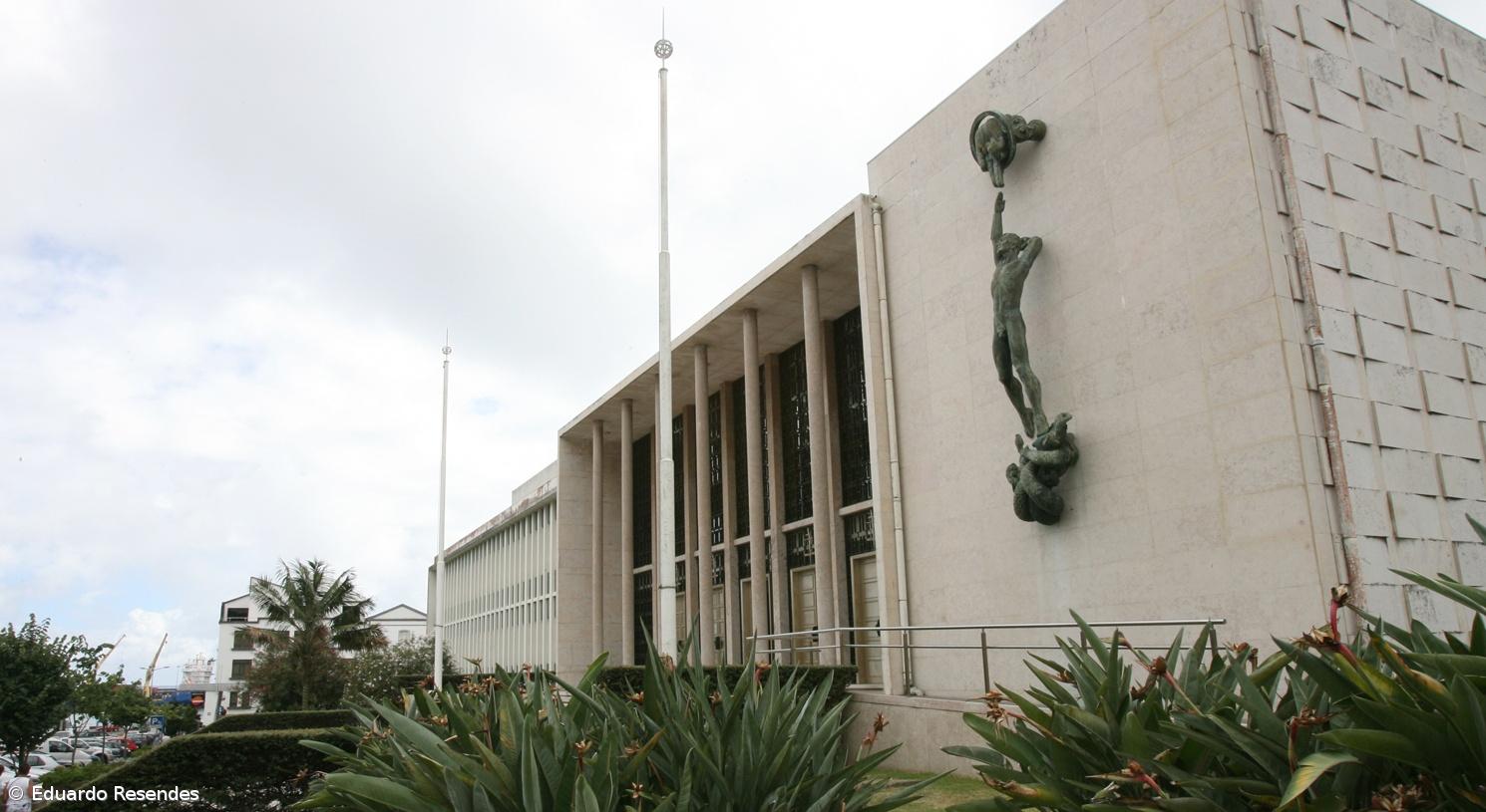  MP recorre da decisão de libertar queixoso de quarentena nos Açores – Imagem 1