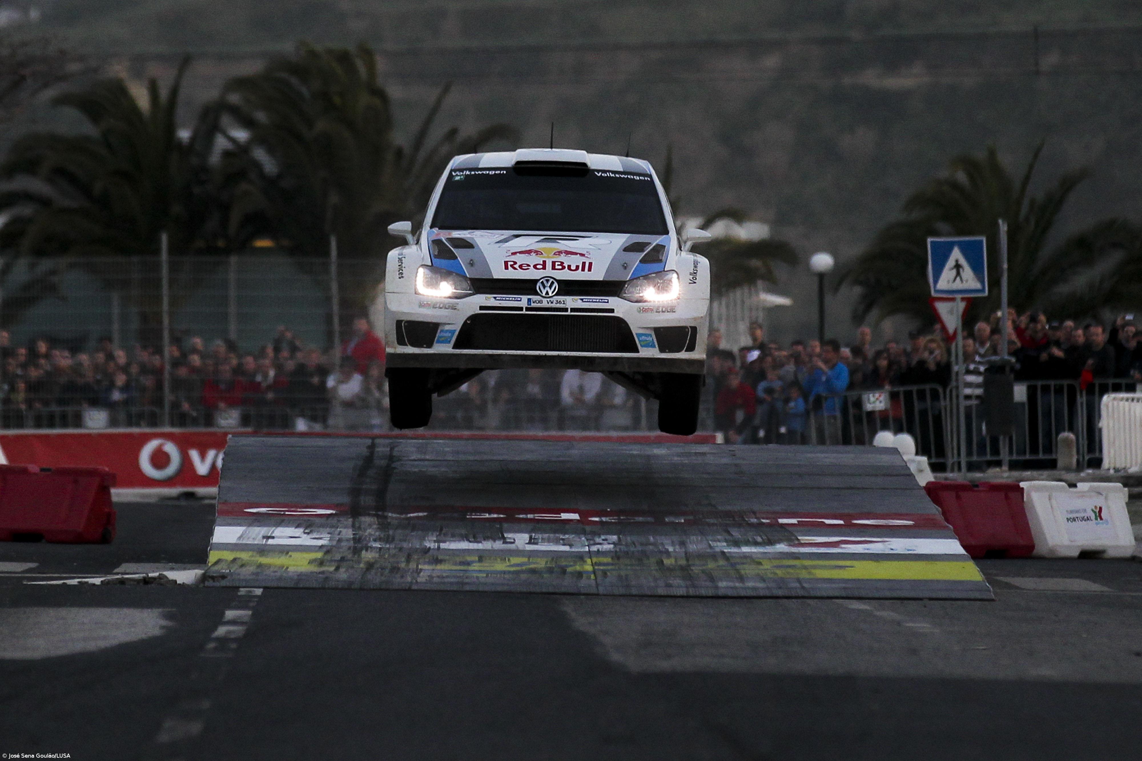 Mundial de ralis: Ogier na linha da frente com a concorrência a apertar – Imagem 1