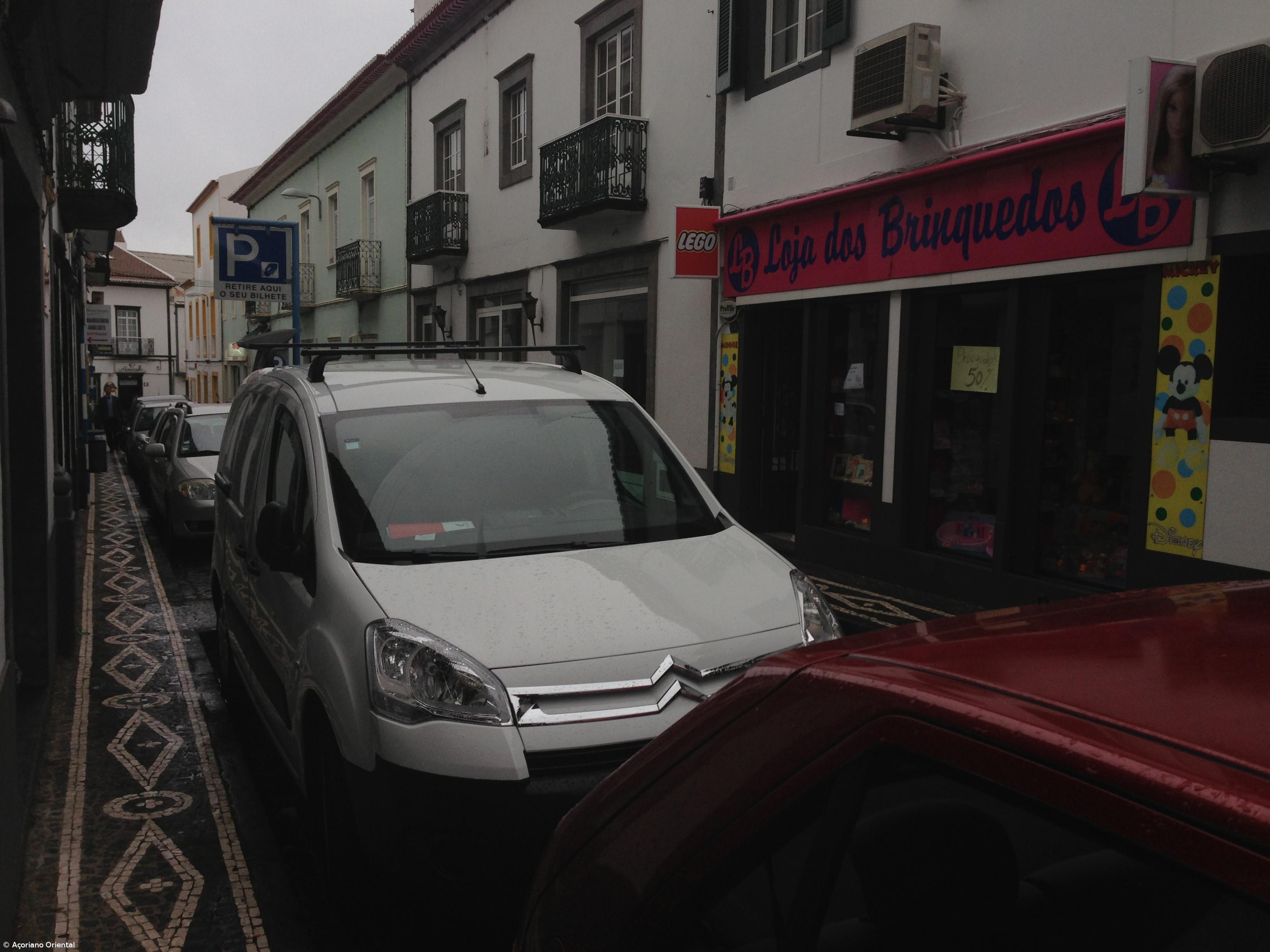 Noite repleta de eventos pode afetar estacionamento em Ponta Delgada – Imagem 1
