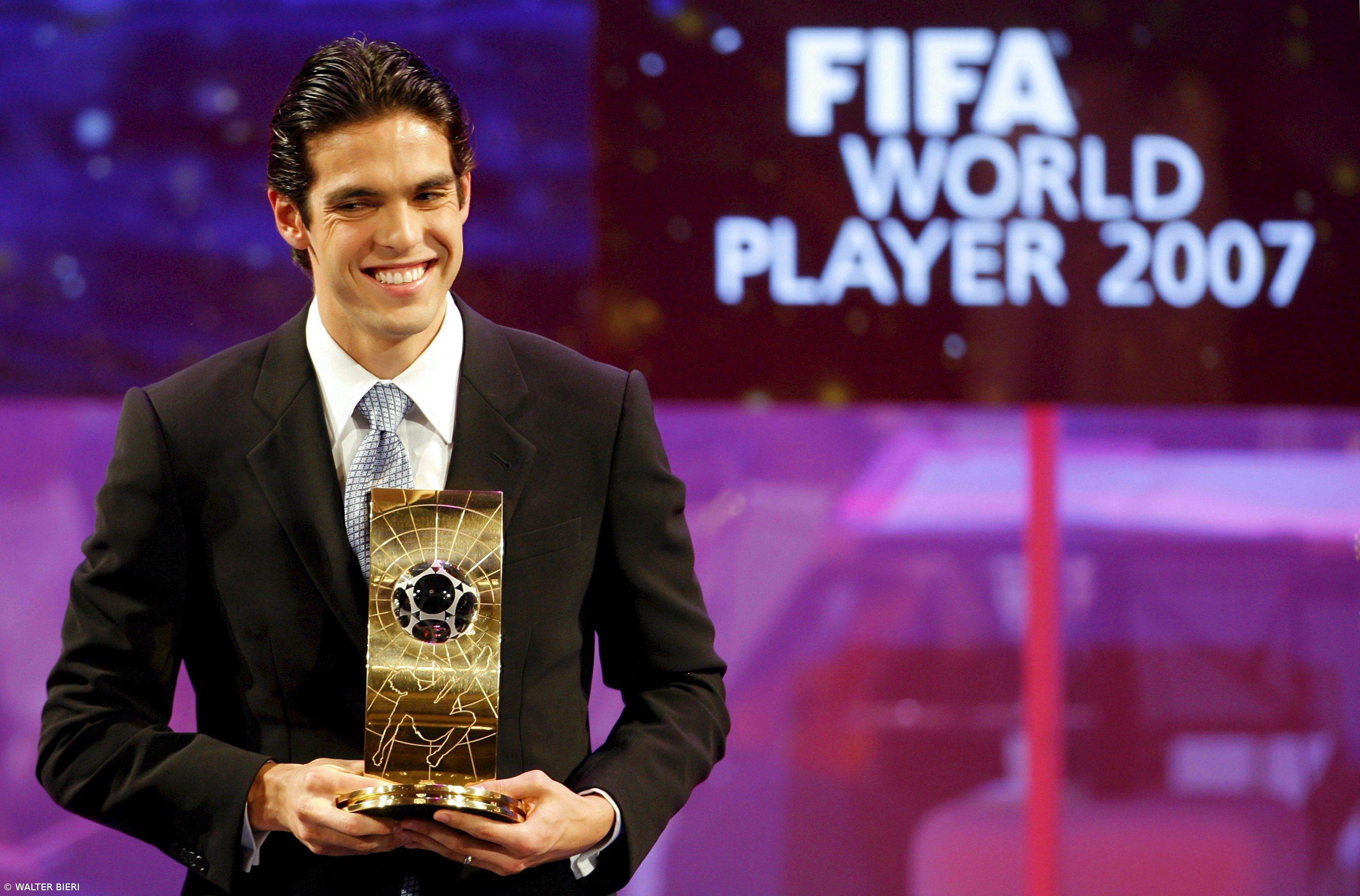 Kaká eleito melhor jogador de 2007, Ronaldo em terceiro – Imagem 1