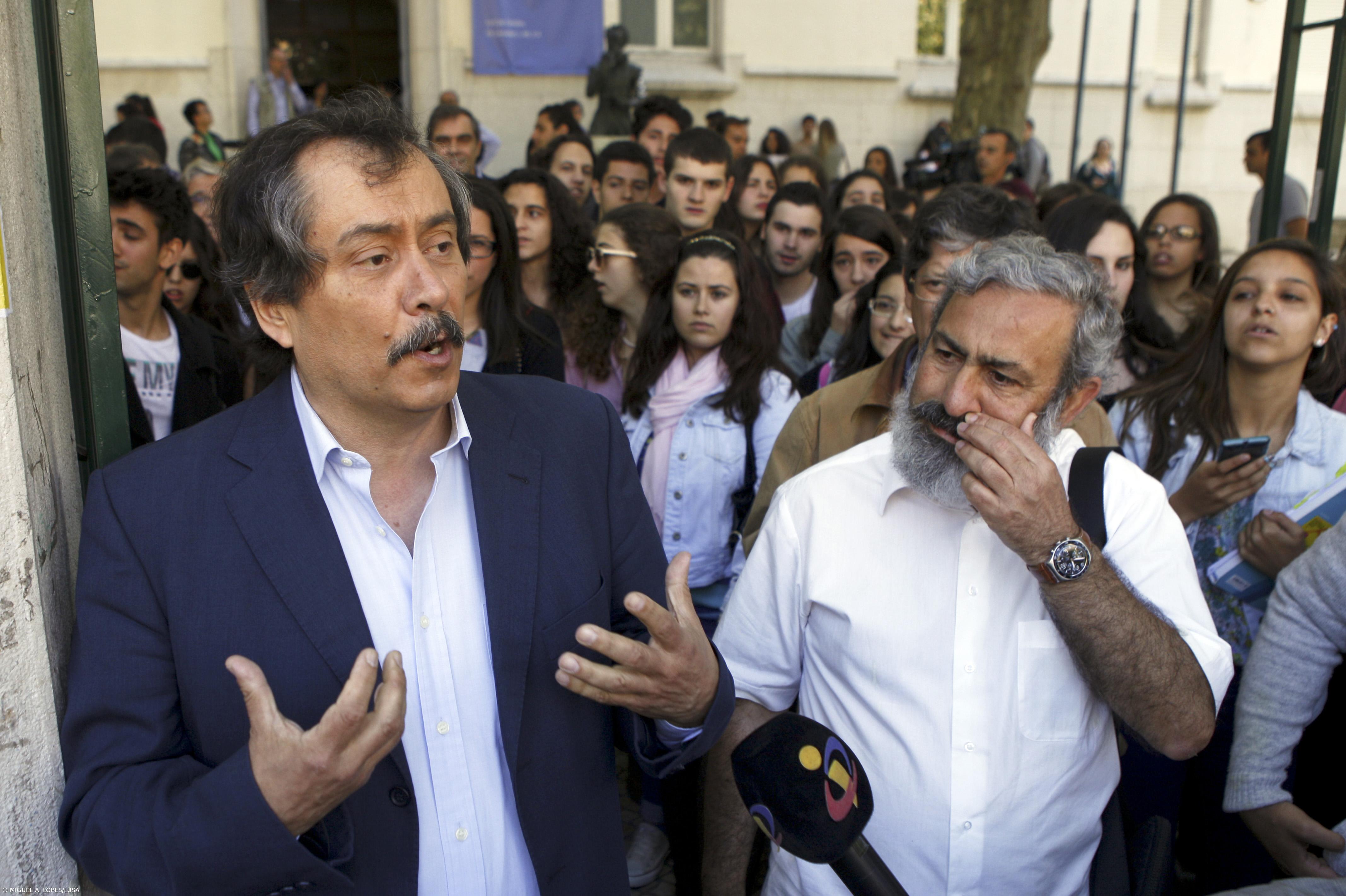 Fenprof entrega na sexta-feira pré-aviso de greve para 18 de dezembro – Imagem 1