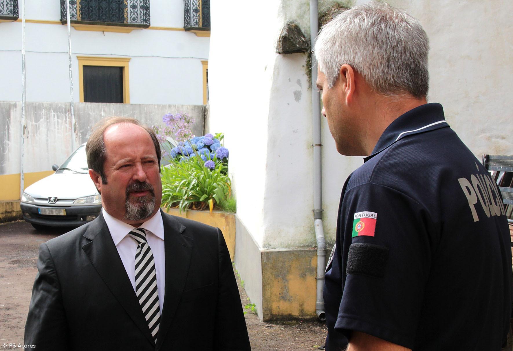 Candidato do PS tem "fundada esperança na vitória" em Ponta Delgada  – Imagem 1