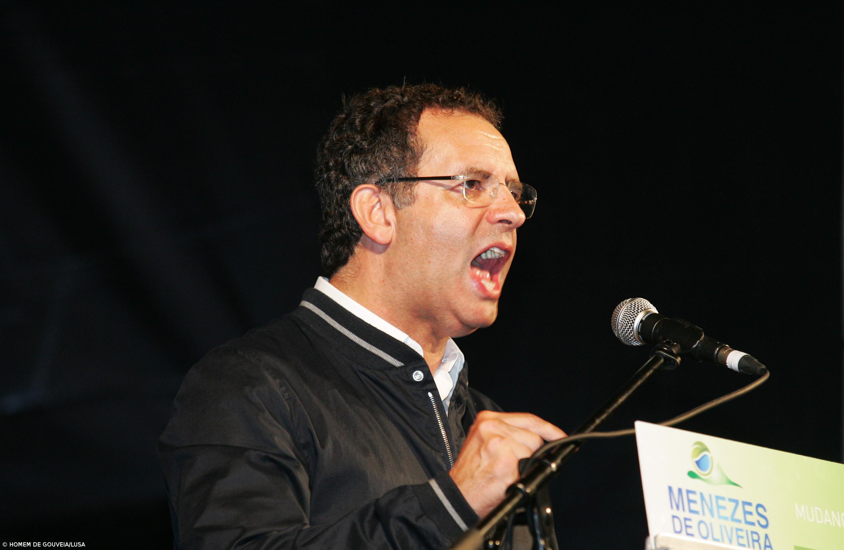 Seguro diz que "não podem ser sempre os mesmos a comandar os destinos do país" – Imagem 1