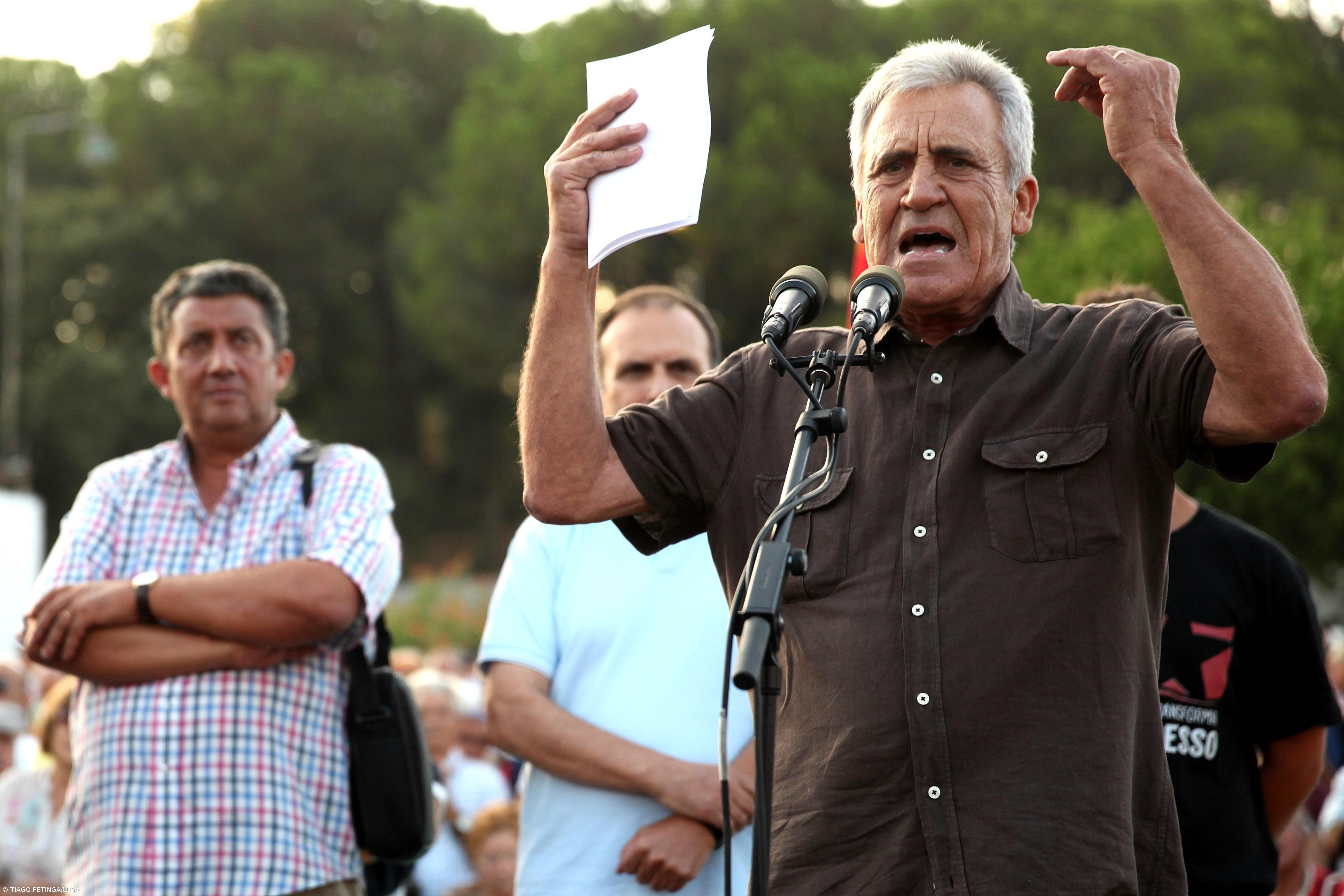 Tradicional festa do PCP começa hoje com discurso de Jerónimo de Sousa – Imagem 1