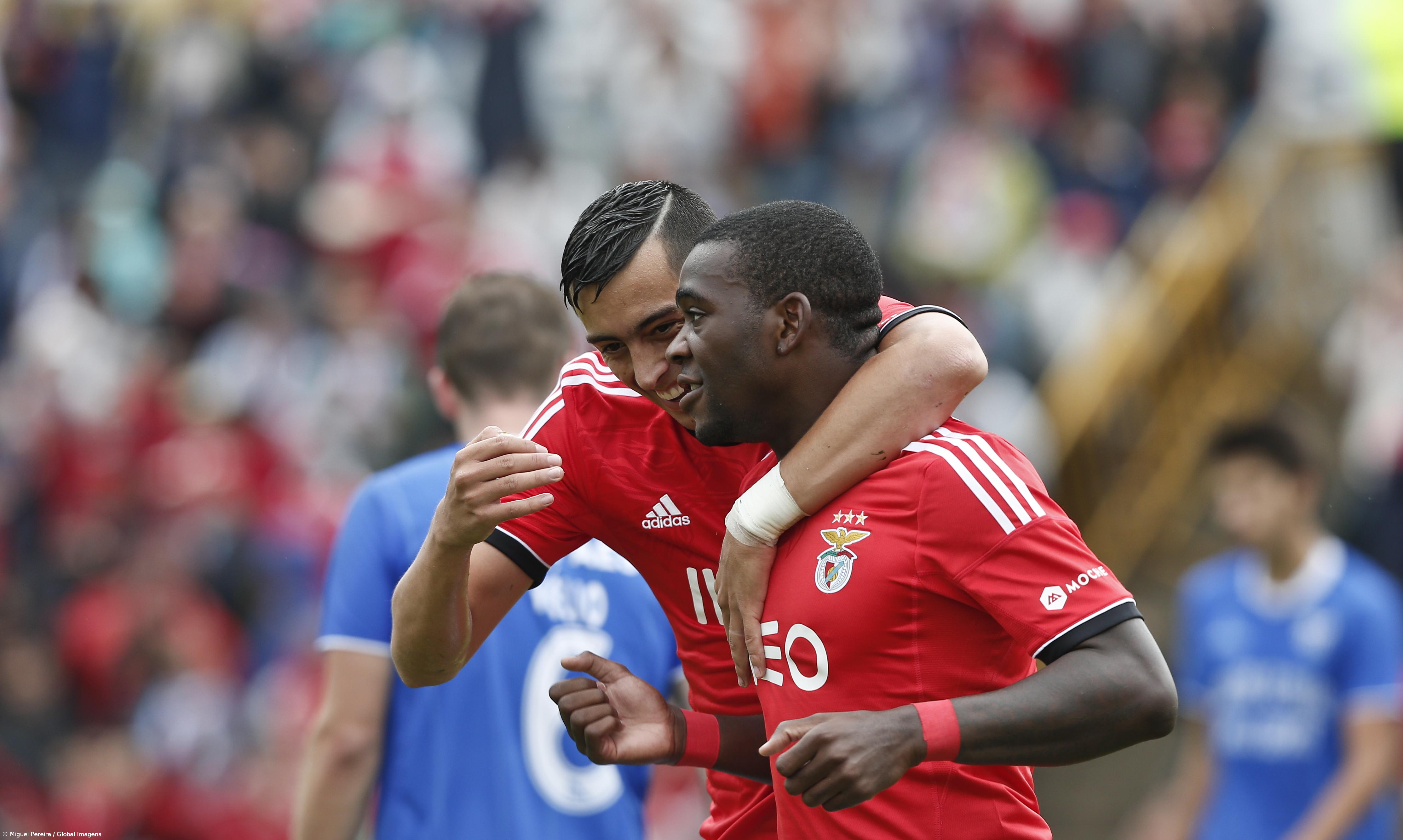 Benfica em serviços mínimos vence Cinfães com golo de Ola John (vídeo) – Imagem 1