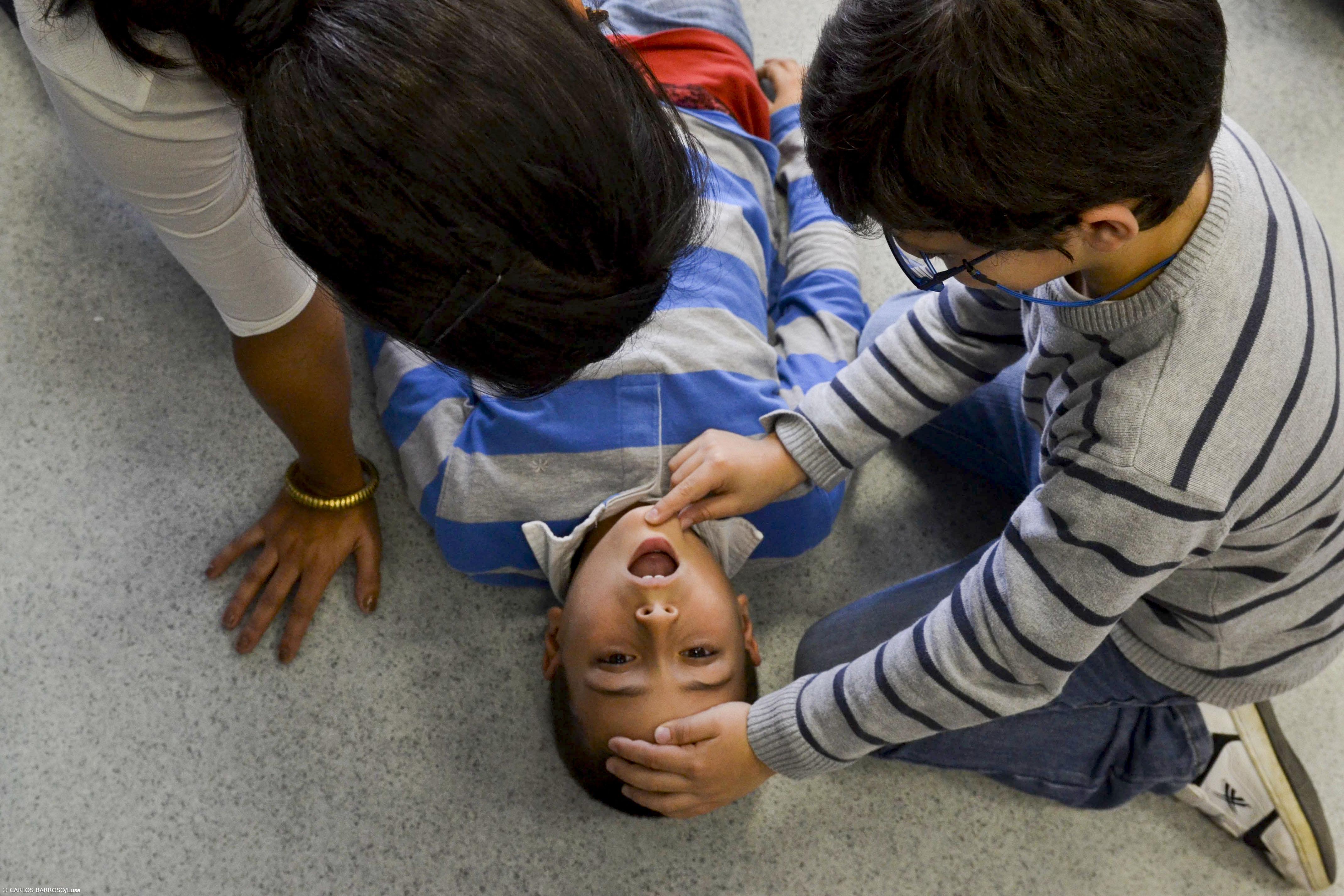 Enfermeiros ensinam suporte básico de vida a crianças das Caldas da Rainha – Imagem 1