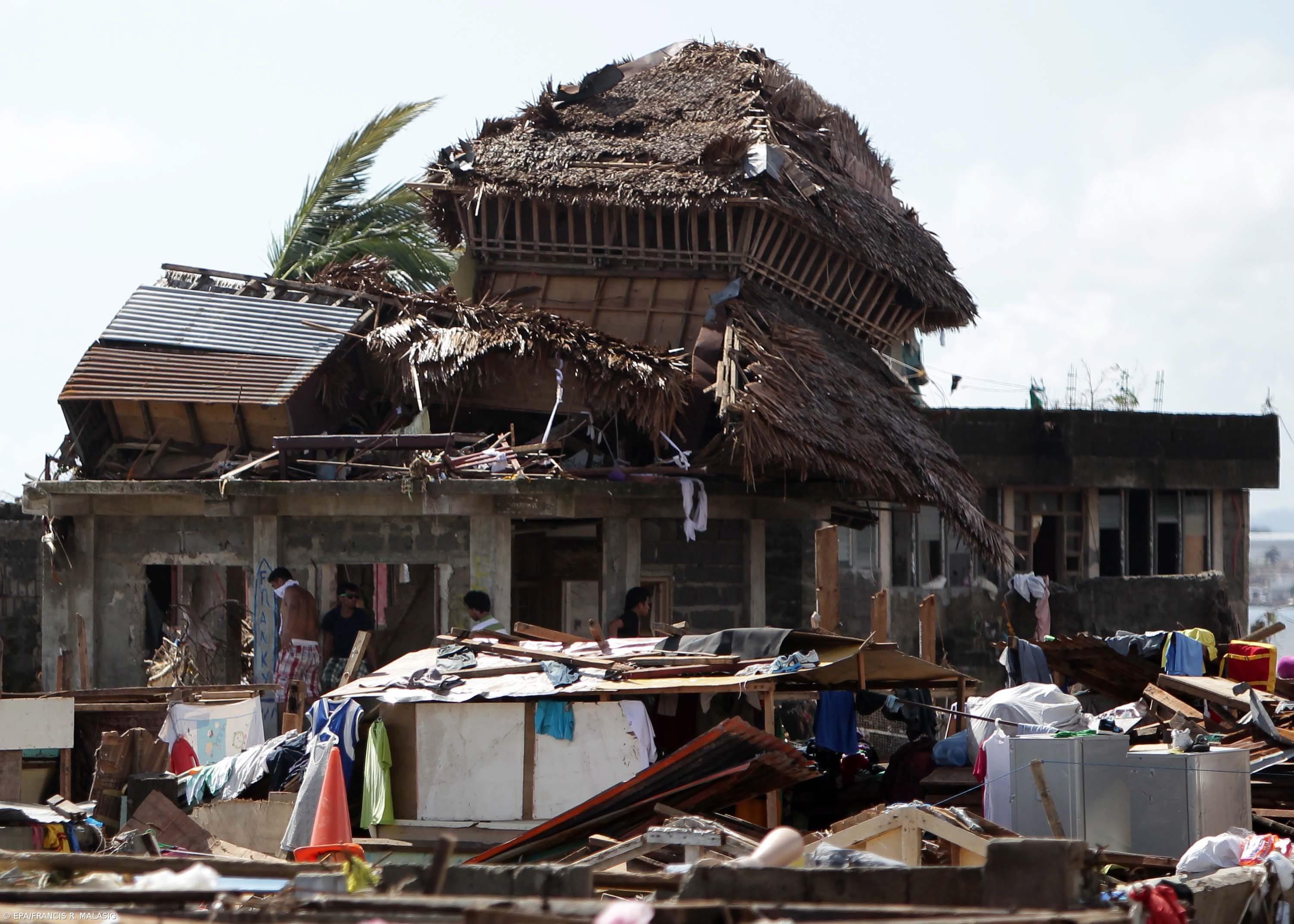 Filipinas lança página na internet sobre utilização de donativos depois de tufão – Imagem 1