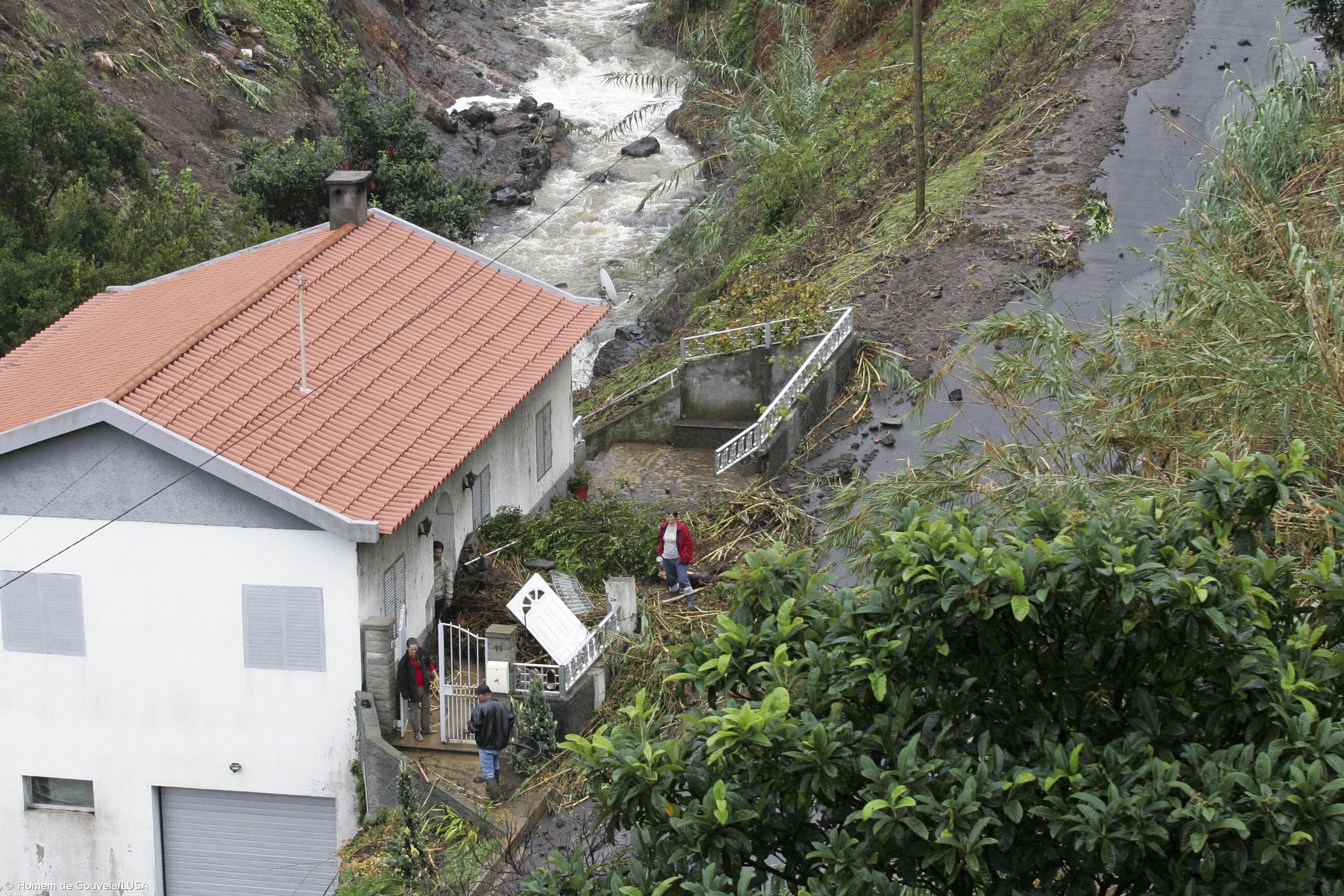 Porto da Cruz vive situação de "catástrofe" devido a fortes chuvas  – Imagem 1