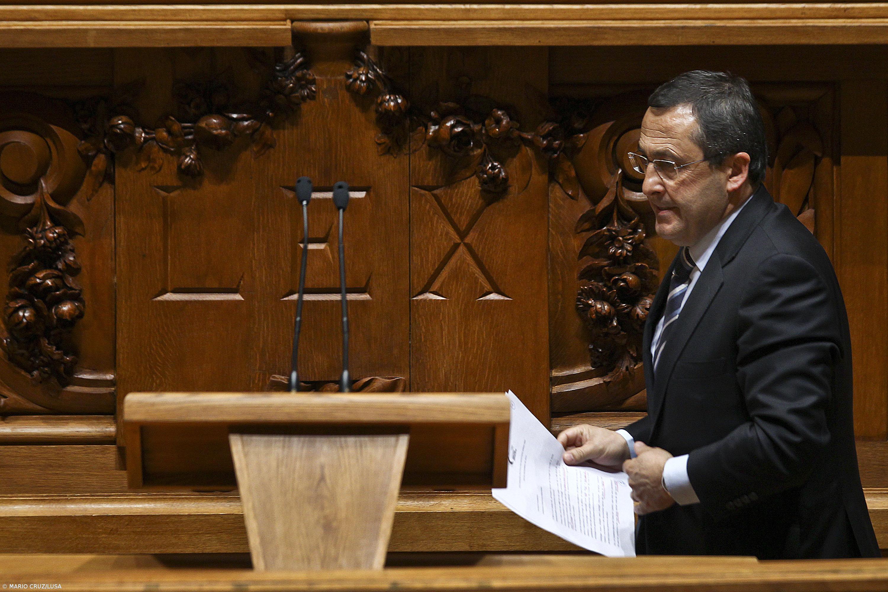 PS duvida da transparência do negócio, PSD disponível para debater tudo em qualquer lugar – Imagem 1