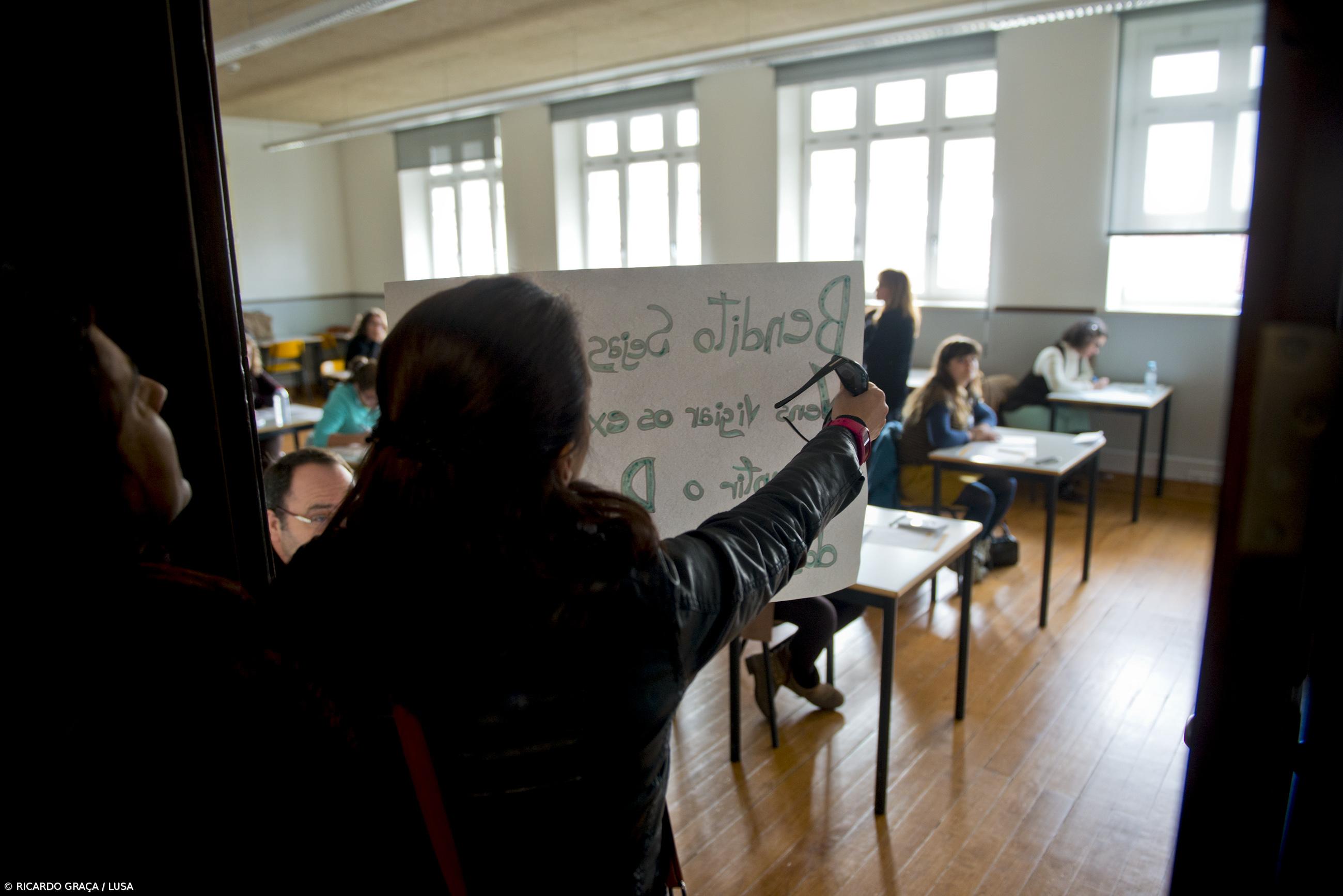 Quase metade dos professores inscritos não fizeram a prova – Imagem 1