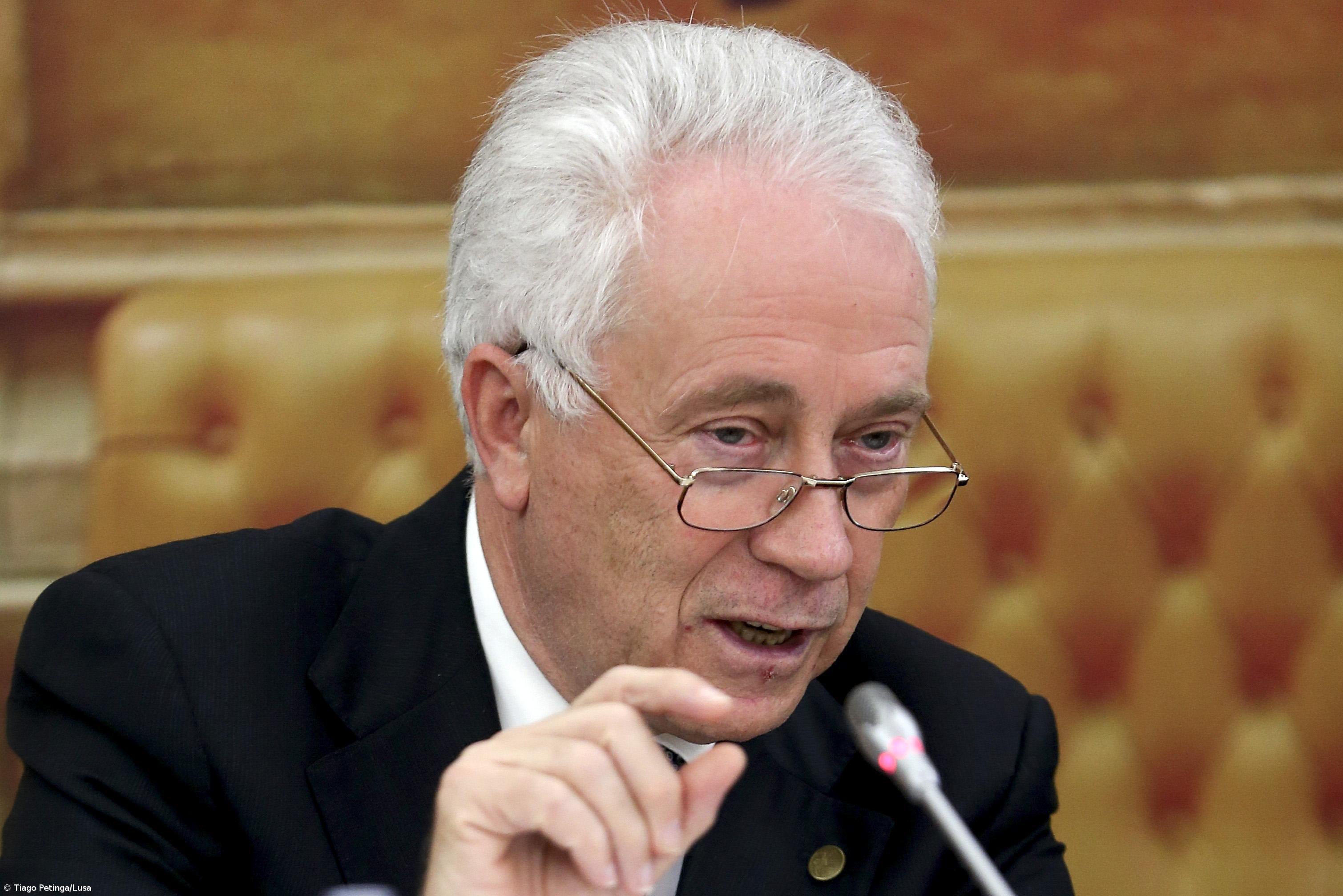 Carlos Costa diz que relatório Costa Pinto tem capítulo em falta e contradição – Imagem 1