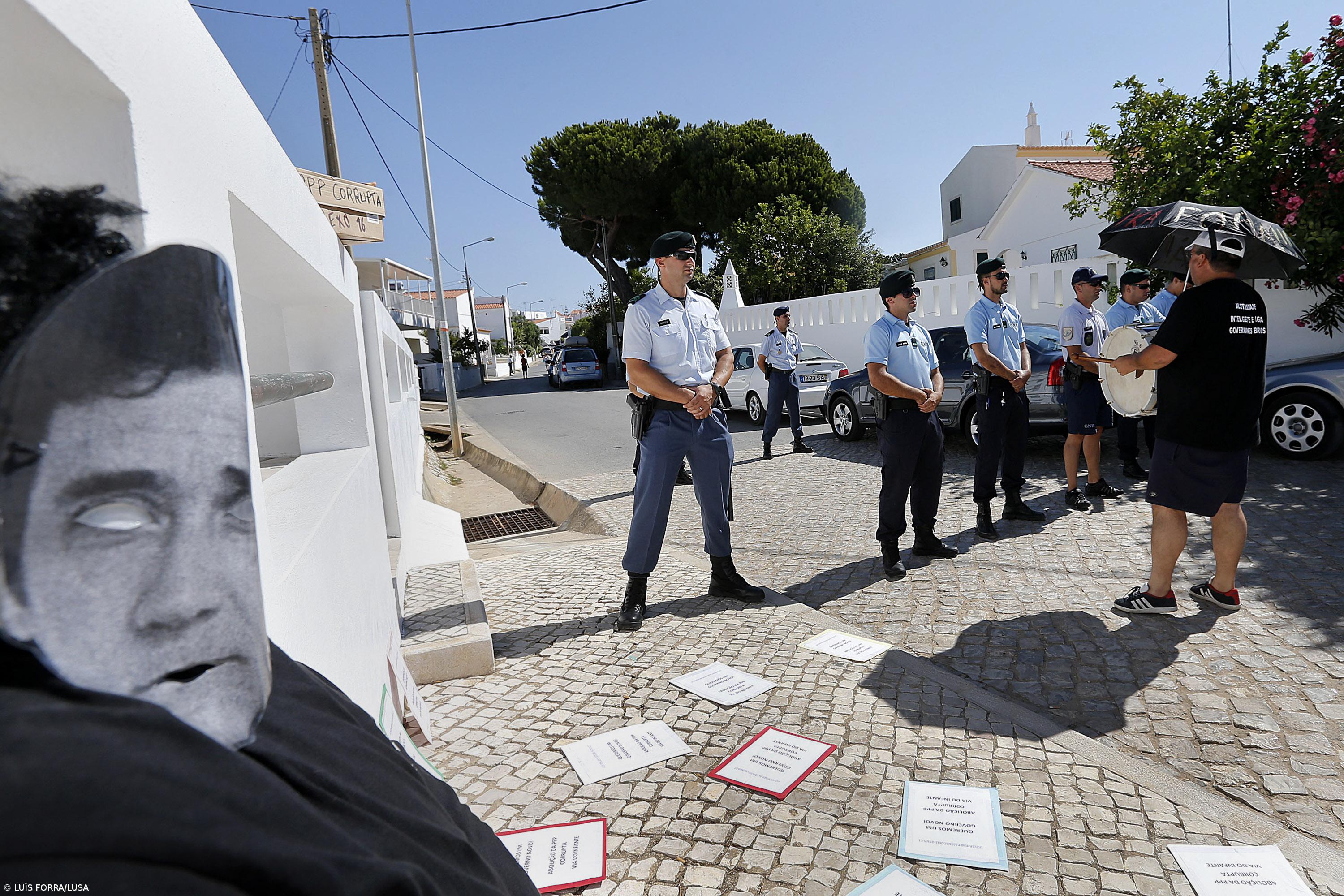 Comissão de Utentes da Via do Infante assinala quatro anos de luta – Imagem 1