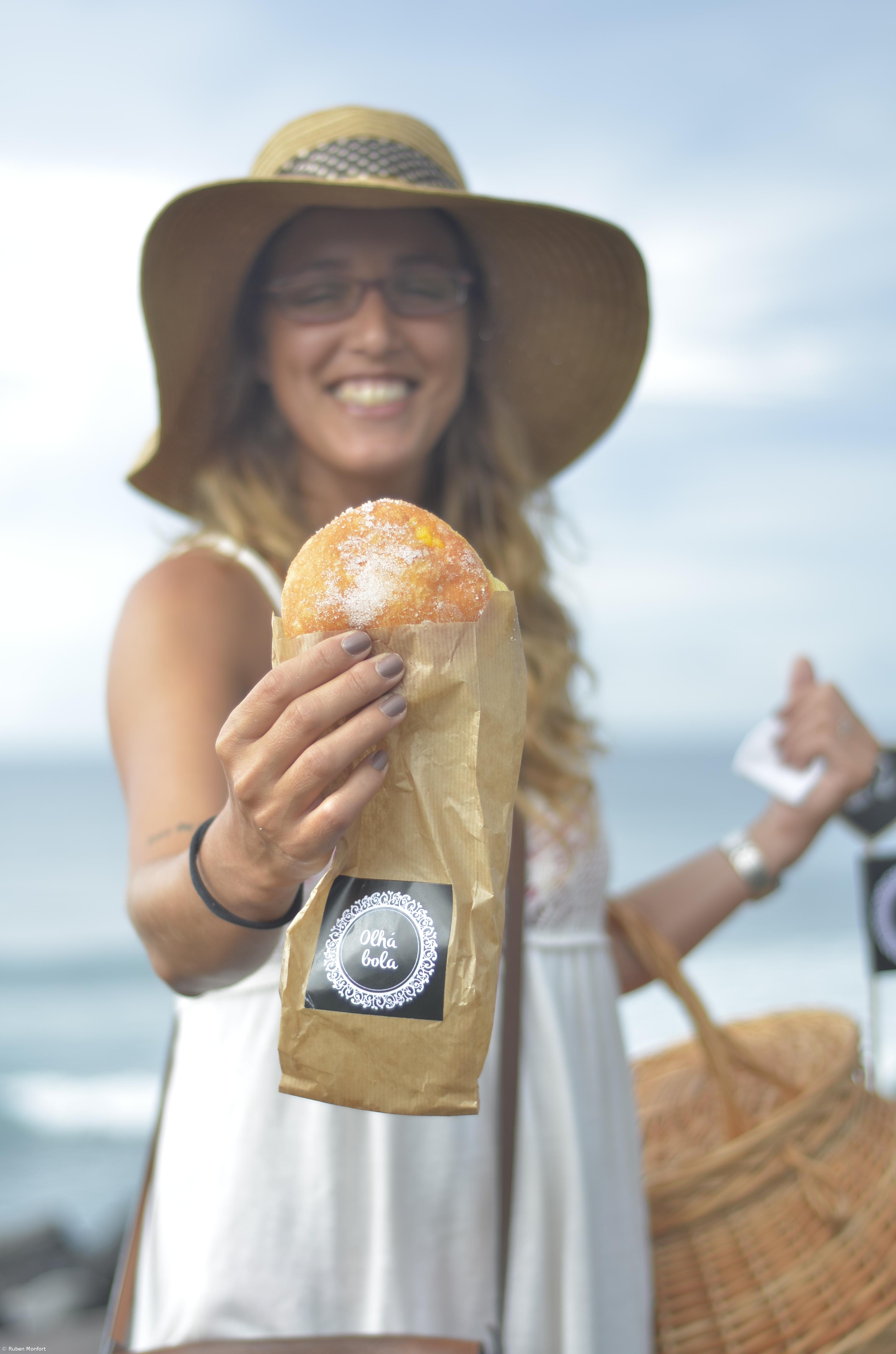 Bolas de Berlim chegam às praias de São Miguel – Imagem 1