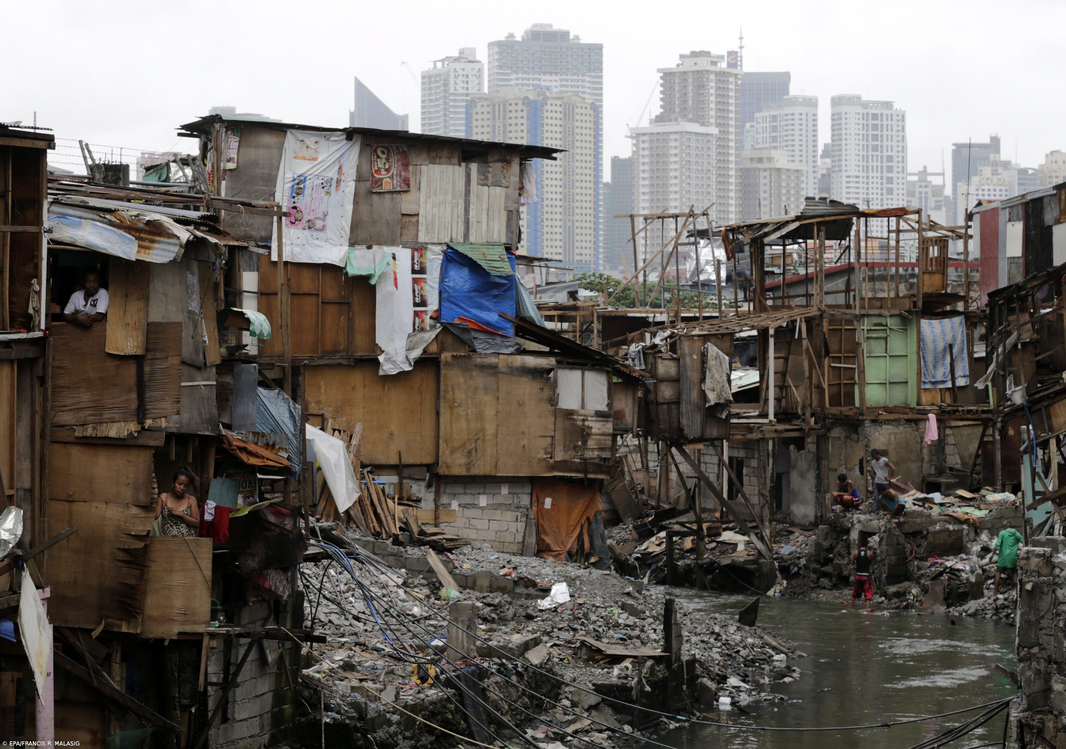 Três mortos e três feridos à passagem do tufão Kalmaegi nas Filipinas – Imagem 1