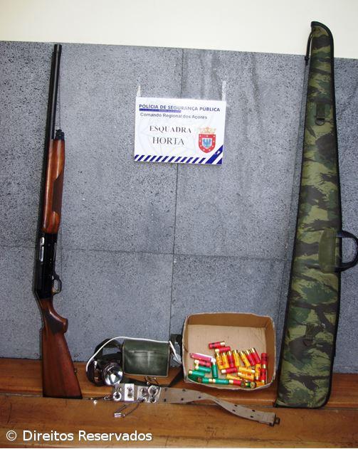 PSP detém homem em flagrante delito de caça ilegal – Imagem 1