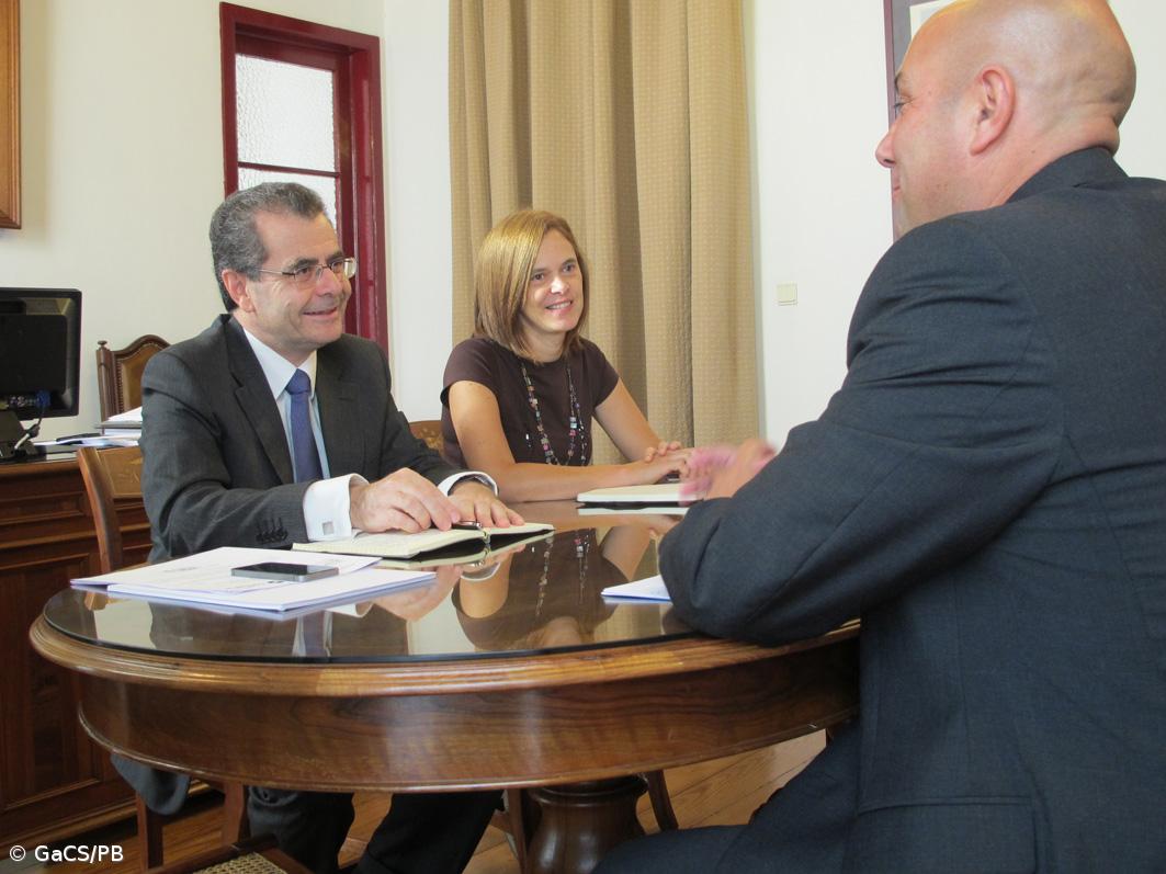 Governo anuncia contratação de mais 82 funcionários para as escolas – Imagem 1