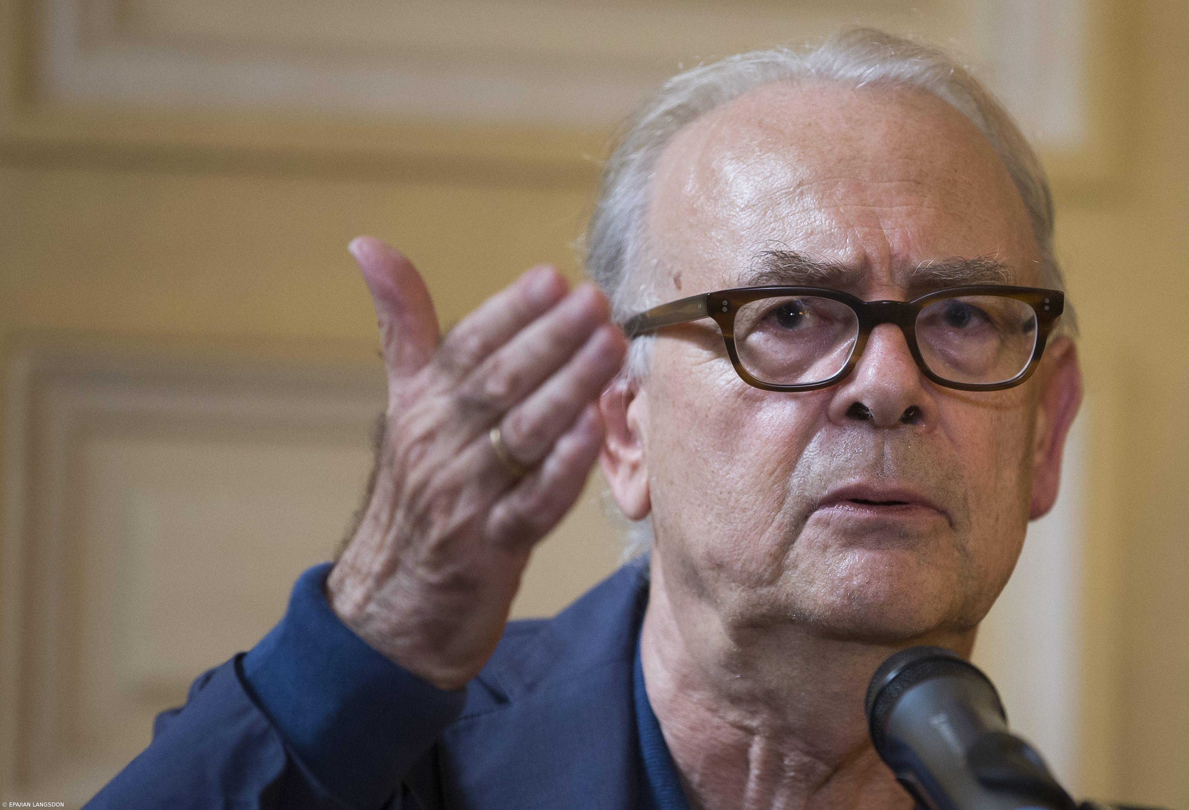 Nobel da Literatura distingue francês Patrick Modiano – Imagem 1