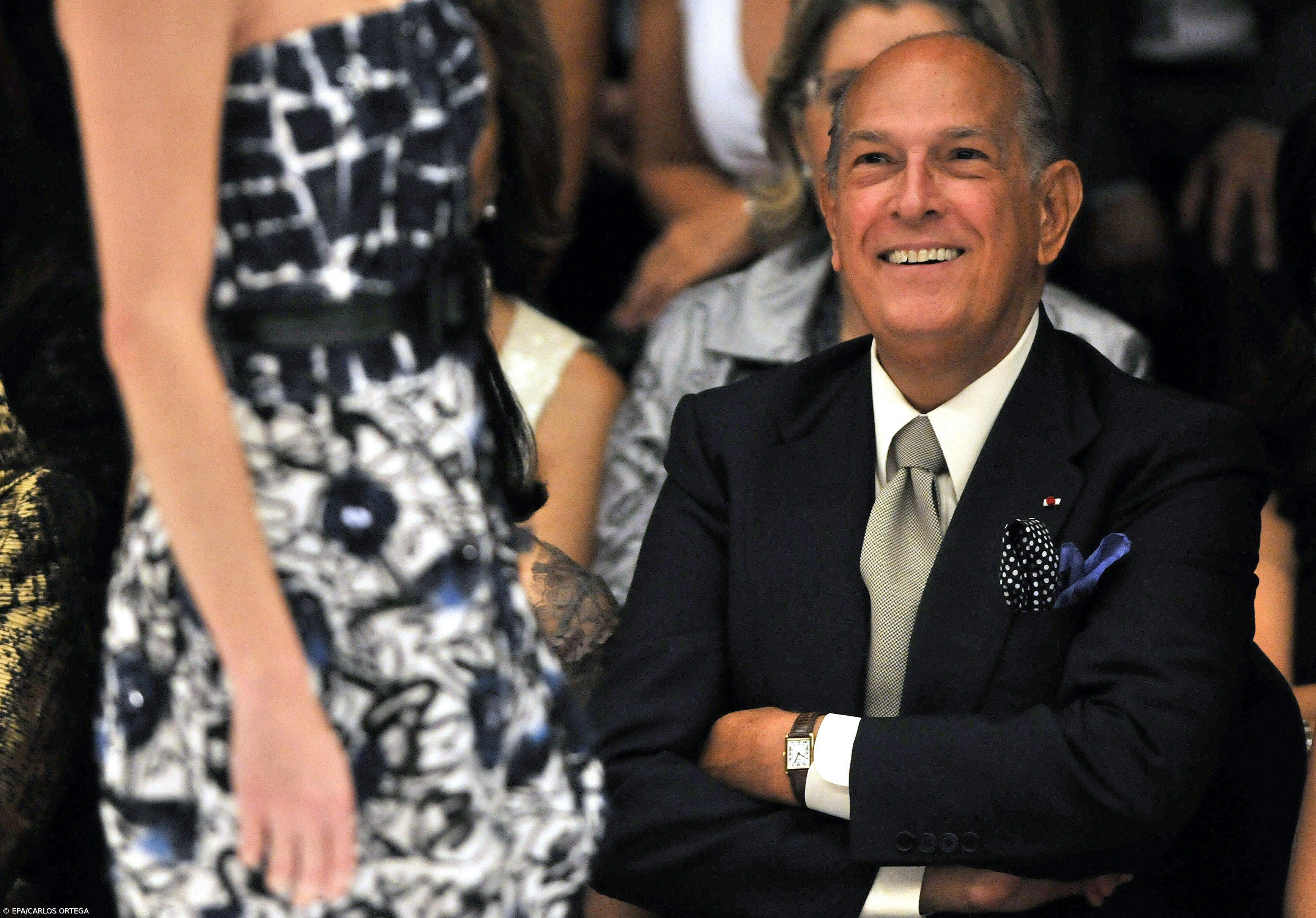 Mundo da moda e do espetáculo dos EUA recorda Oscar de la Renta – Imagem 1