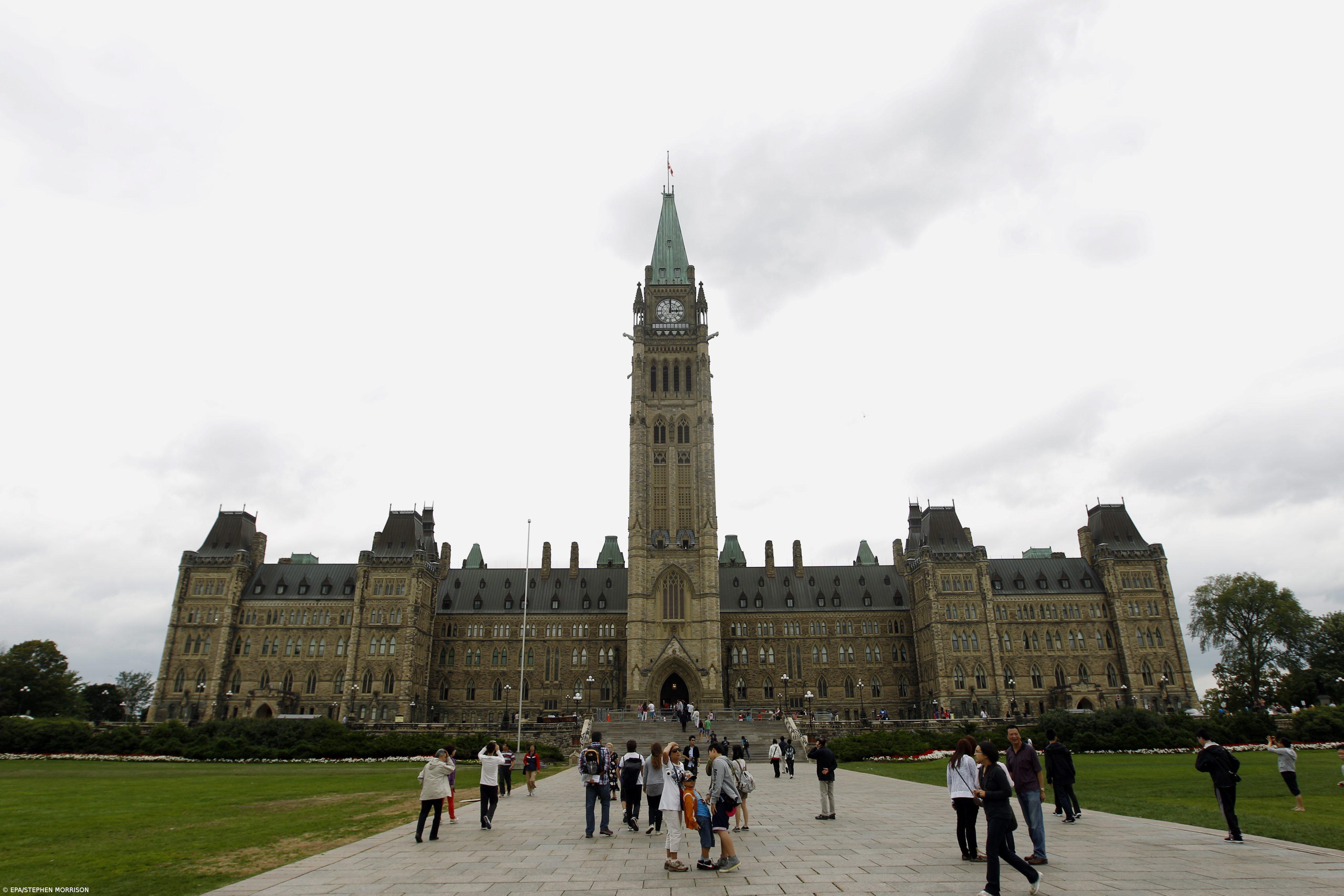 Ministério da Imigração do Canadá espera recorde de imigrantes em 2015 – Imagem 1