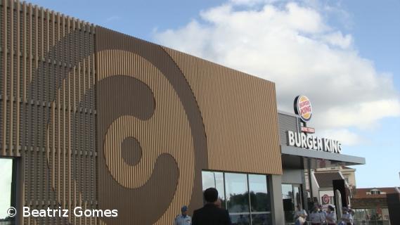 Continente abriu nova Loja na Fajã de Baixo (vídeo) – Imagem 1