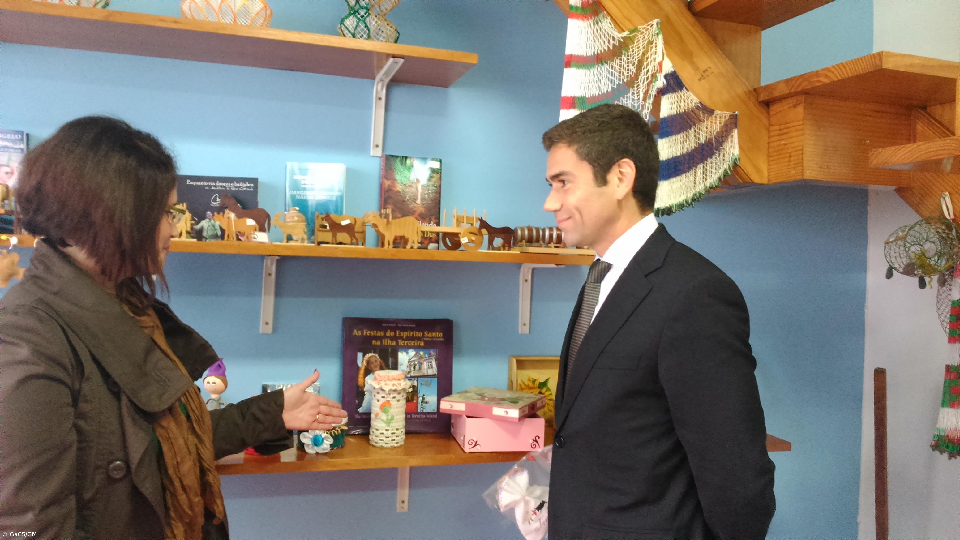 Governo dos Açores valoriza o papel das associações de mulheres no setor das pescas – Imagem 1