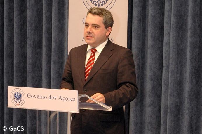 Governo regional acusa Alberto João Jardim de tentar "iludir a realidade" – Imagem 1
