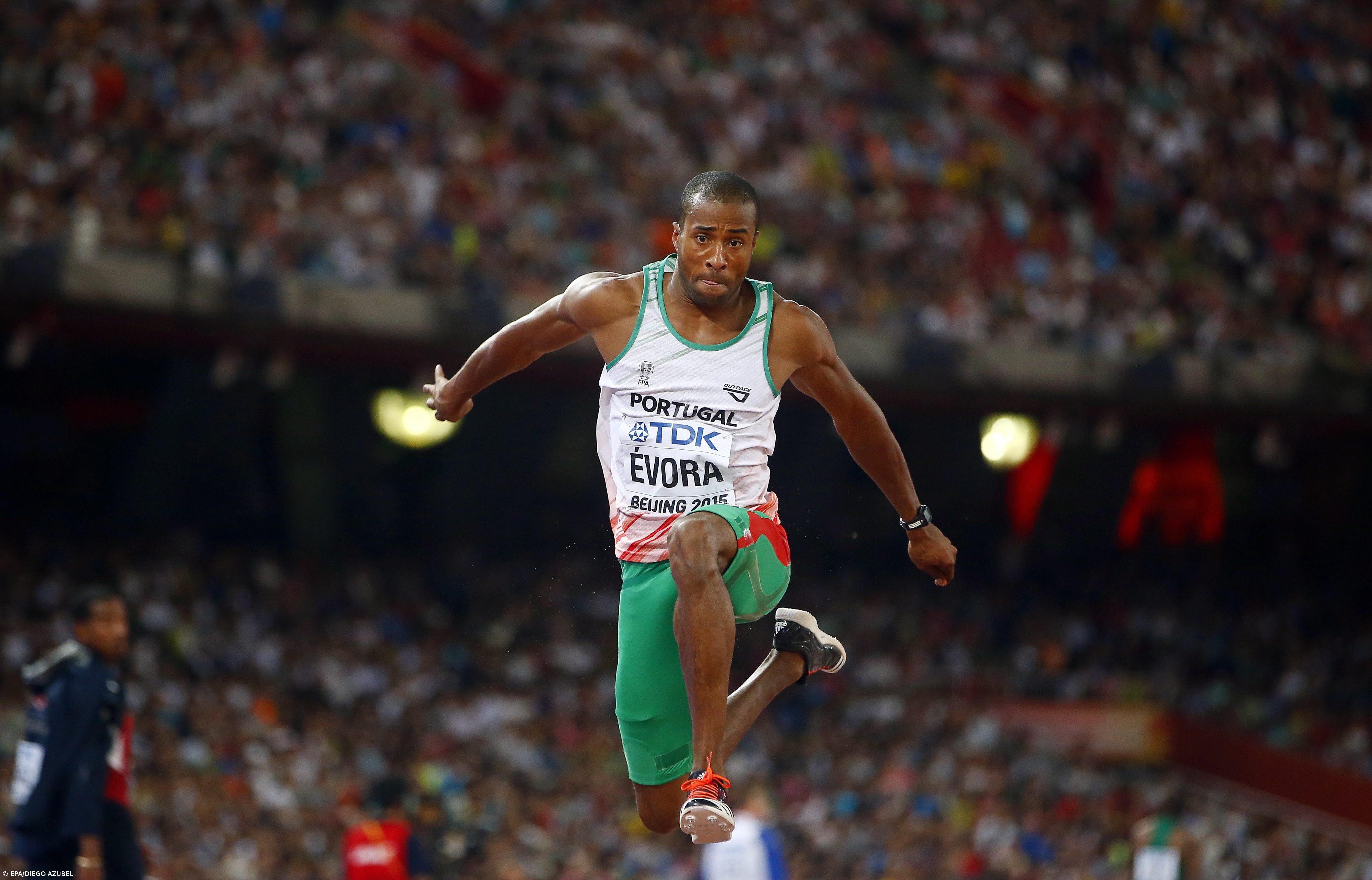 Campeão olímpico Nelson Évora assina pelo FC Barcelona após deixar Sporting – Imagem 1