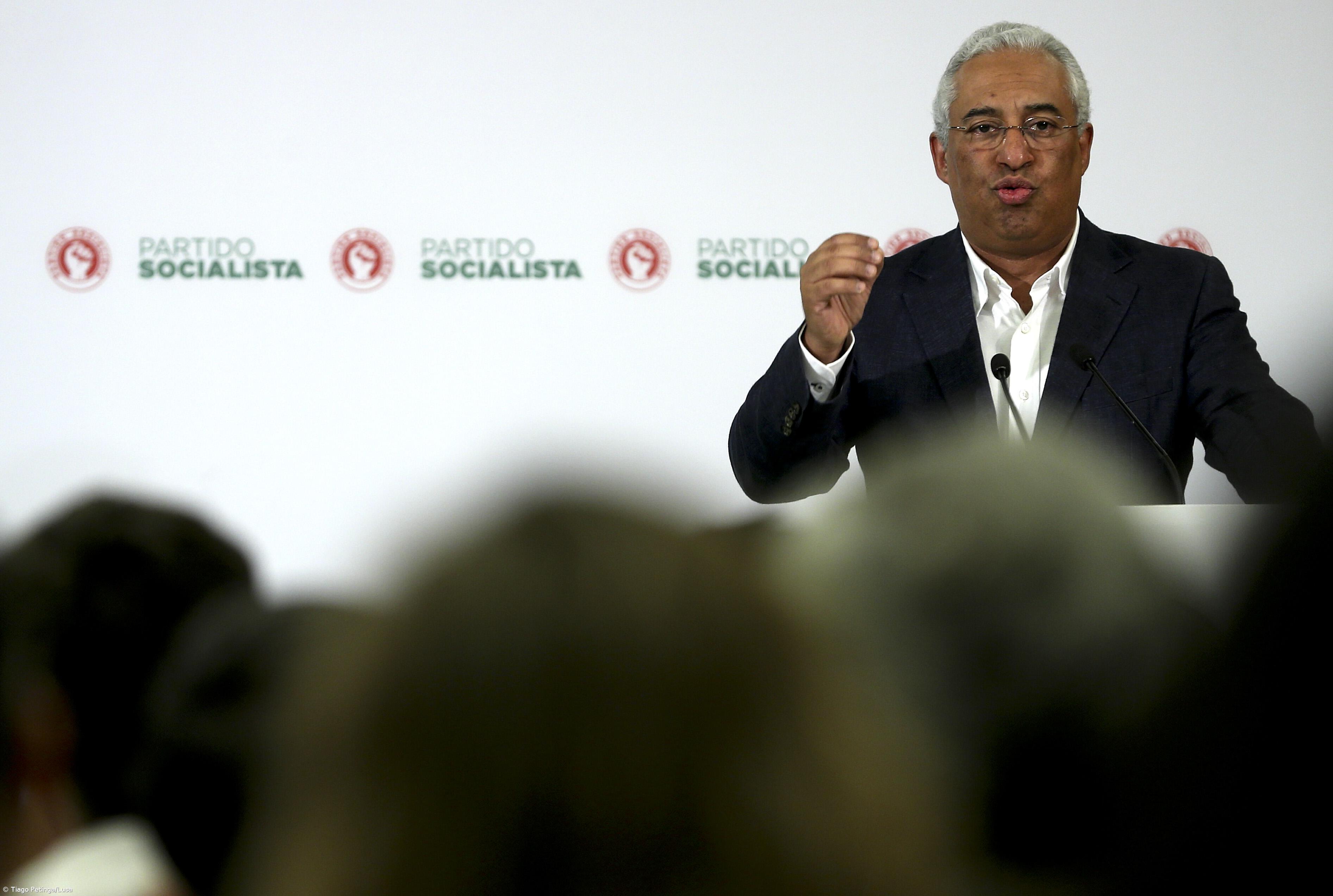 Costa e Rajoy juntos na sexta-feira no Porto na inauguração da exposição de Miró – Imagem 1