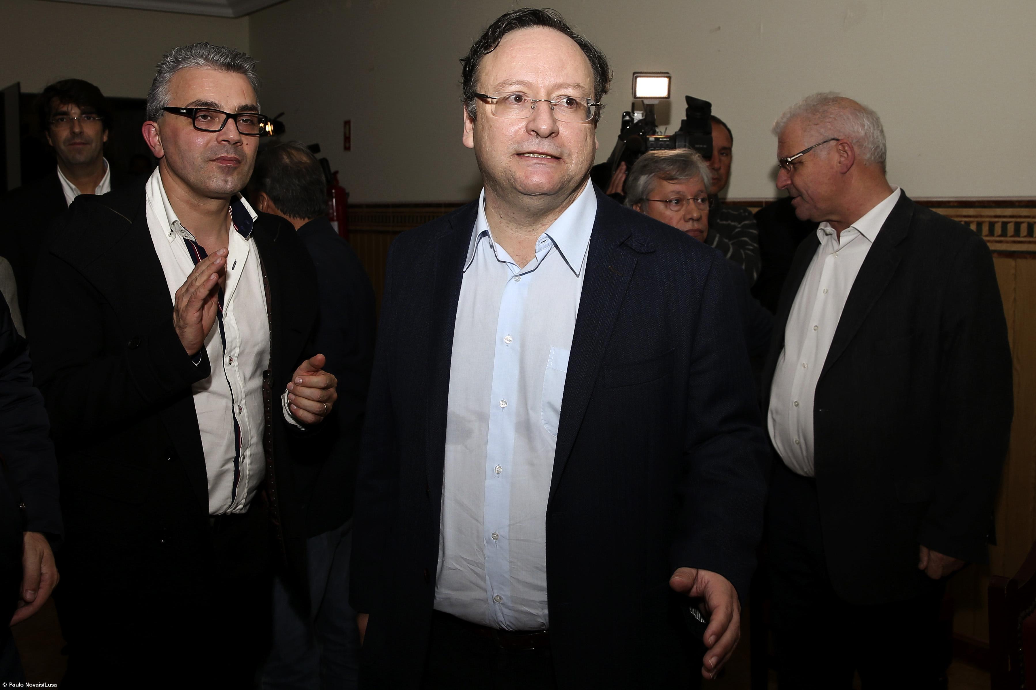 Assis só irá ao congresso do PS como presidente do CES – Imagem 1