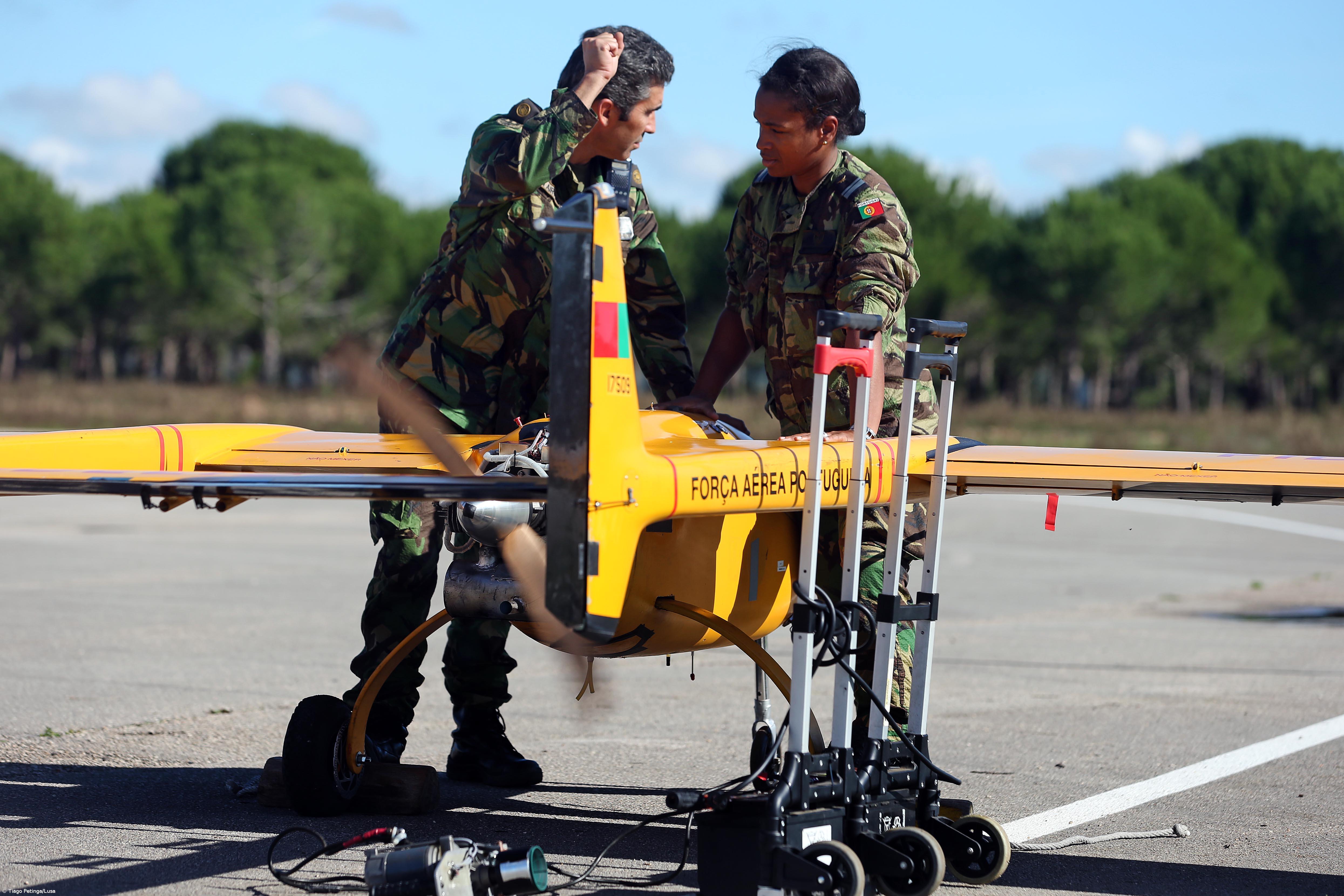 Força Aérea quer fornecer aviões não tripulados em 2016 e ter primeira esquadra em 2017  – Imagem 1