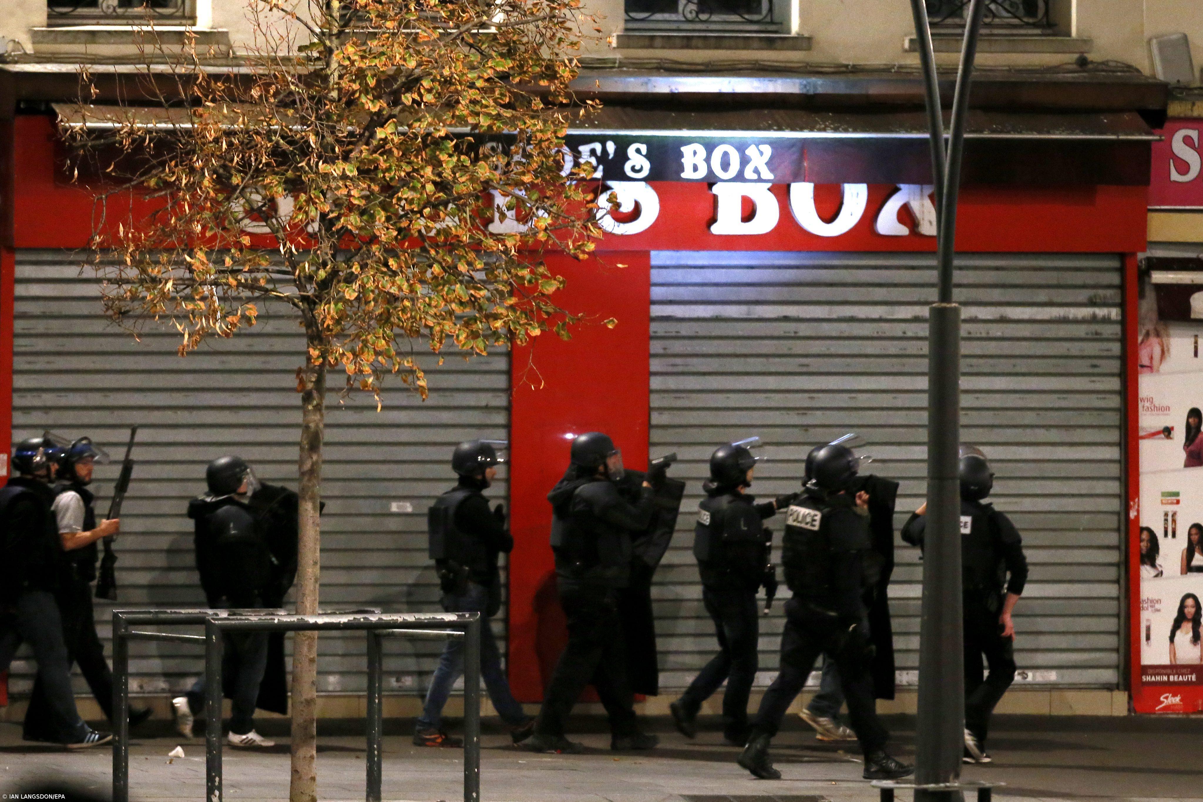 Pelo menos um morto em operação policial no norte da capital francesa – Imagem 1