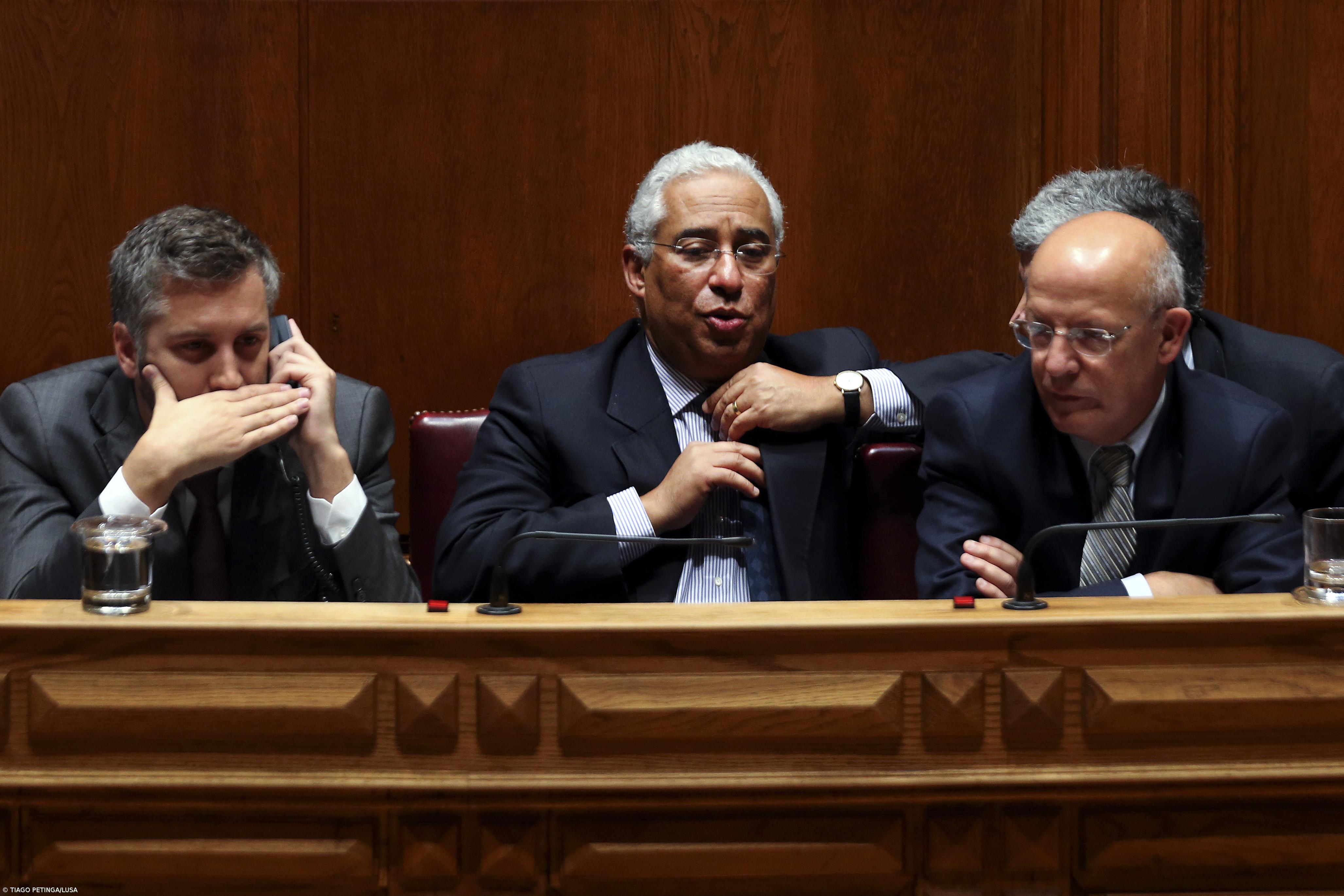  "Hoje o país ficou a ter um Governo" – Imagem 1