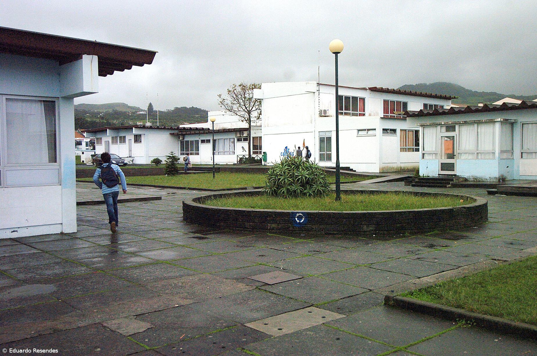 Governo dos Açores adjudica empreitada da EBI das Capelas – Imagem 1