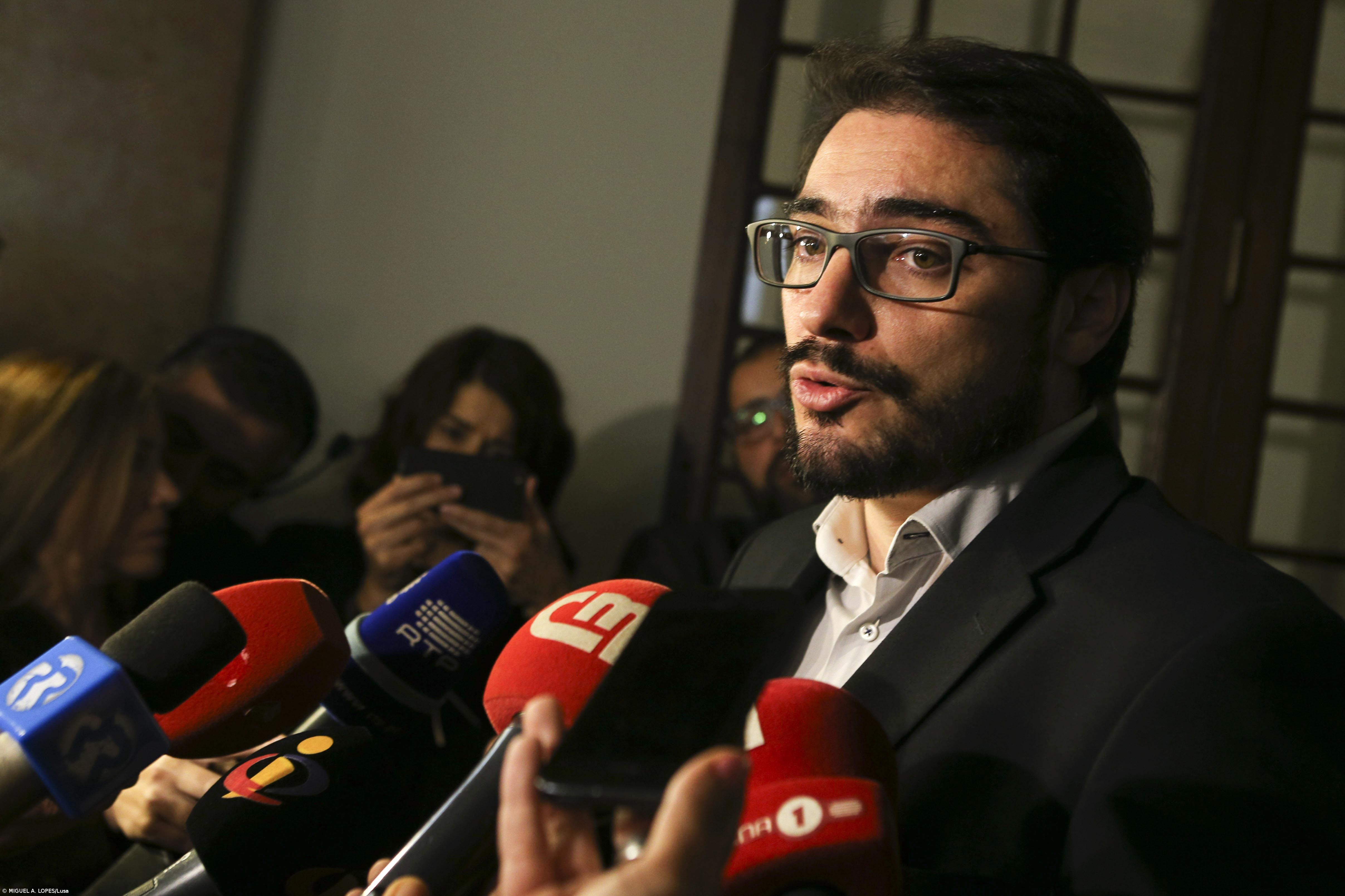 Governo tem de dar "alguma sequência" às propostas do PCP para chegar à aprovação – Imagem 1