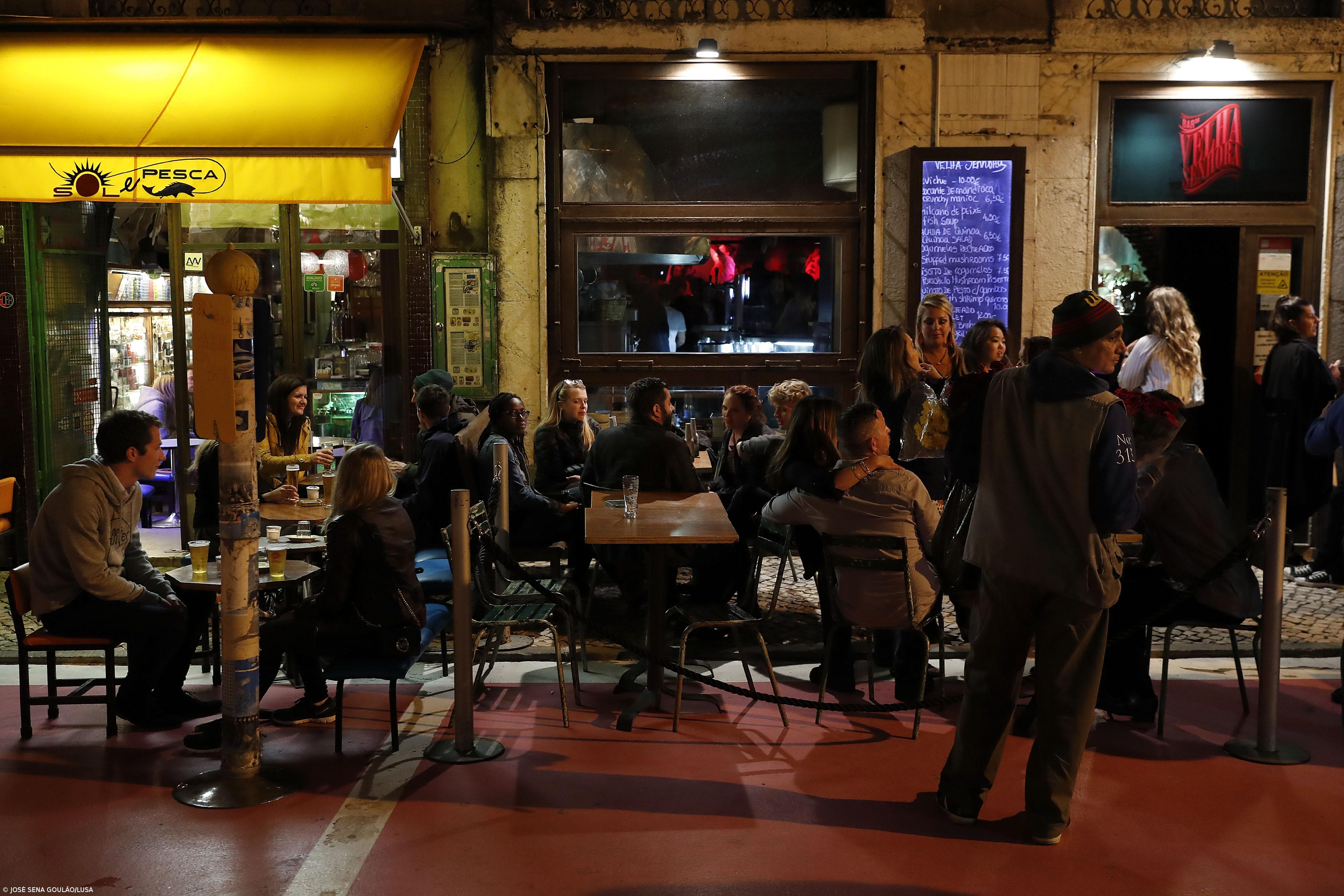 Entrada em bares e discotecas sujeita a teste negativo – Imagem 1