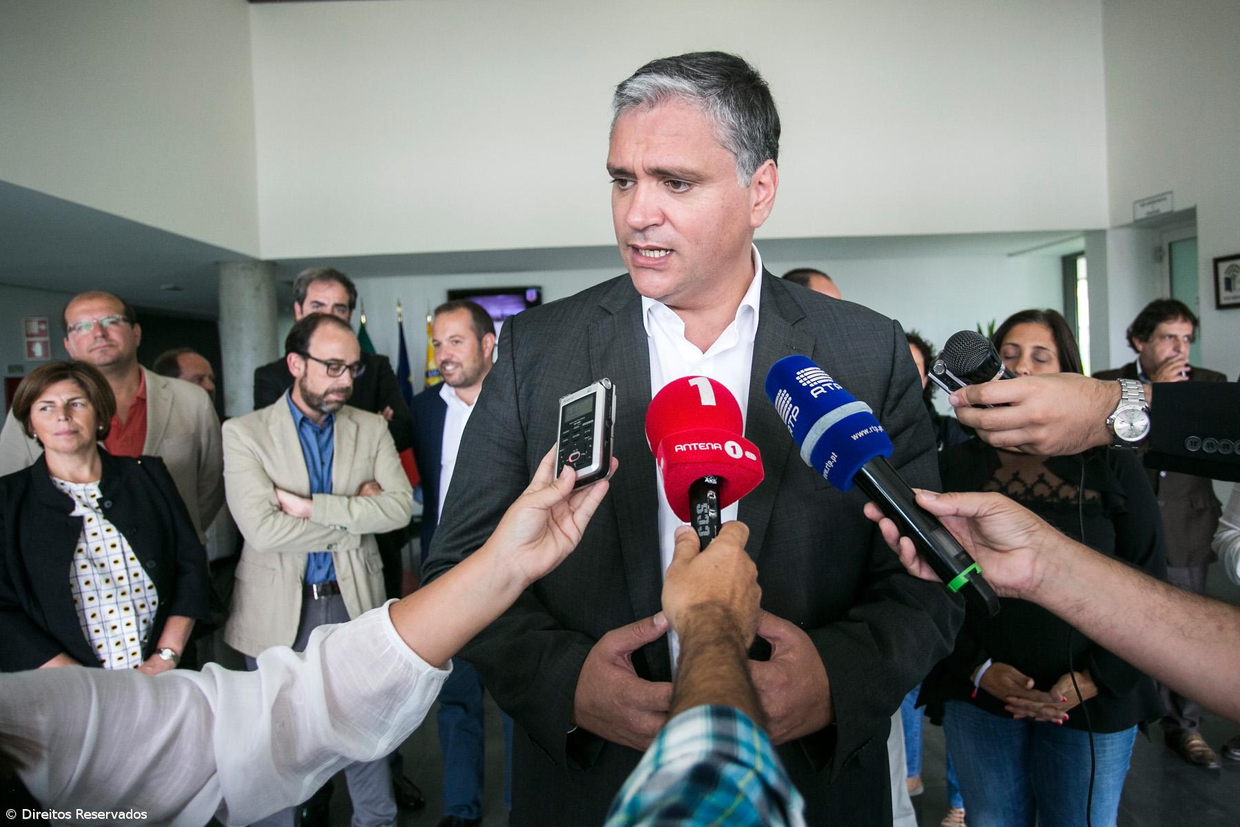 Vasco Cordeiro anuncia estratégia de combate à pobreza e exclusão social – Imagem 1