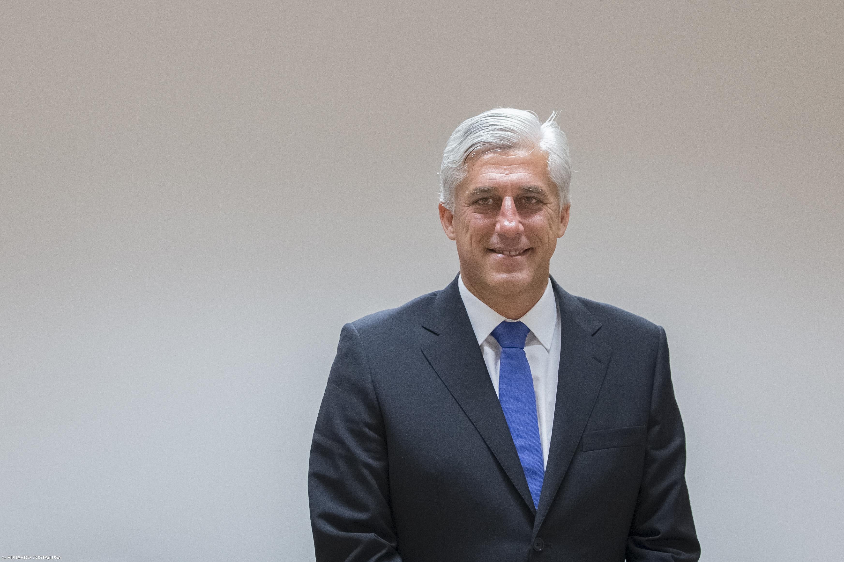 Governo dos Açores com "atraso de dez anos" em nova legislação sobre álcool  – Imagem 1