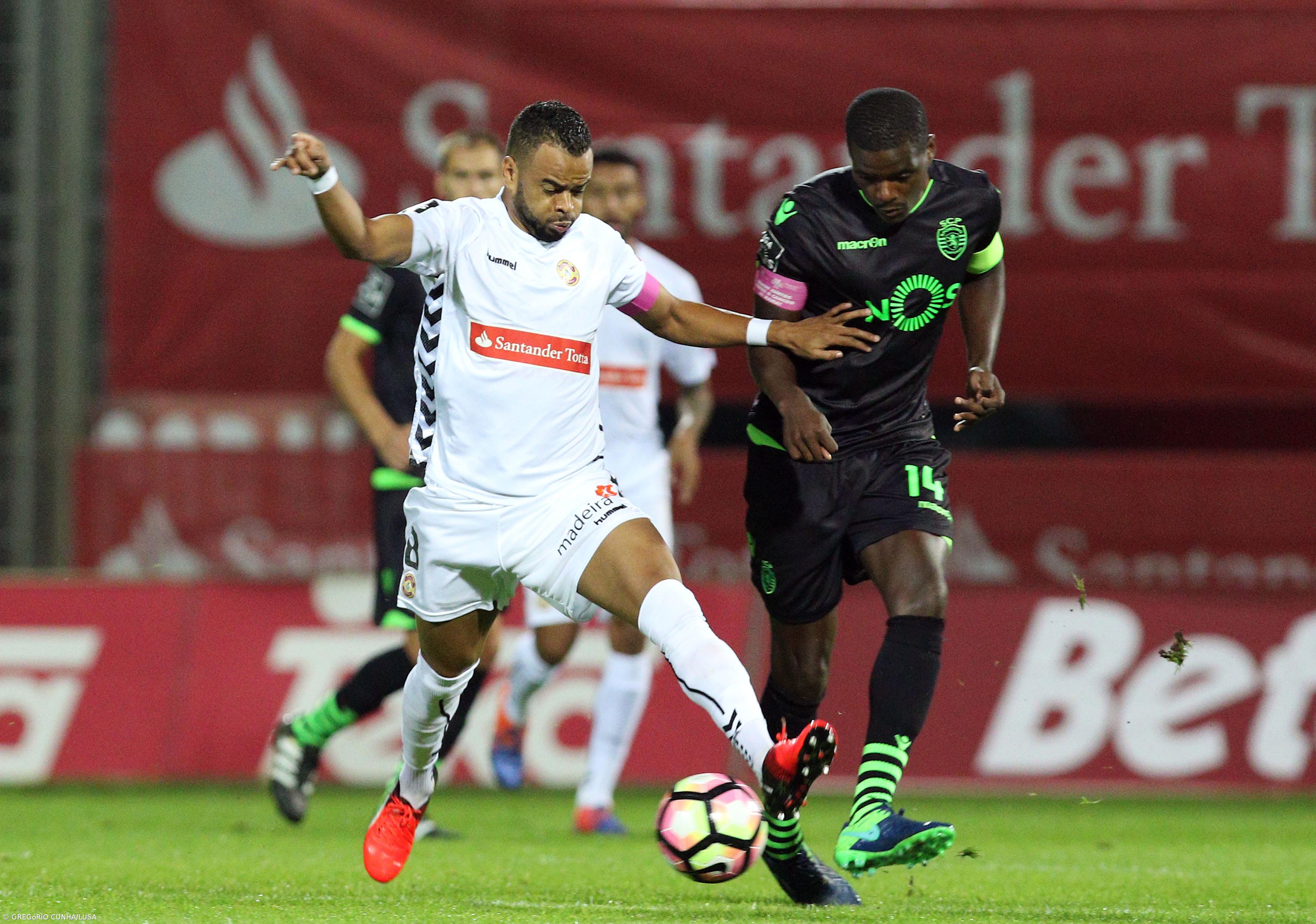Sporting cede terceiro empate consecutivo e fica a sete pontos do Benfica (vídeos) – Imagem 1