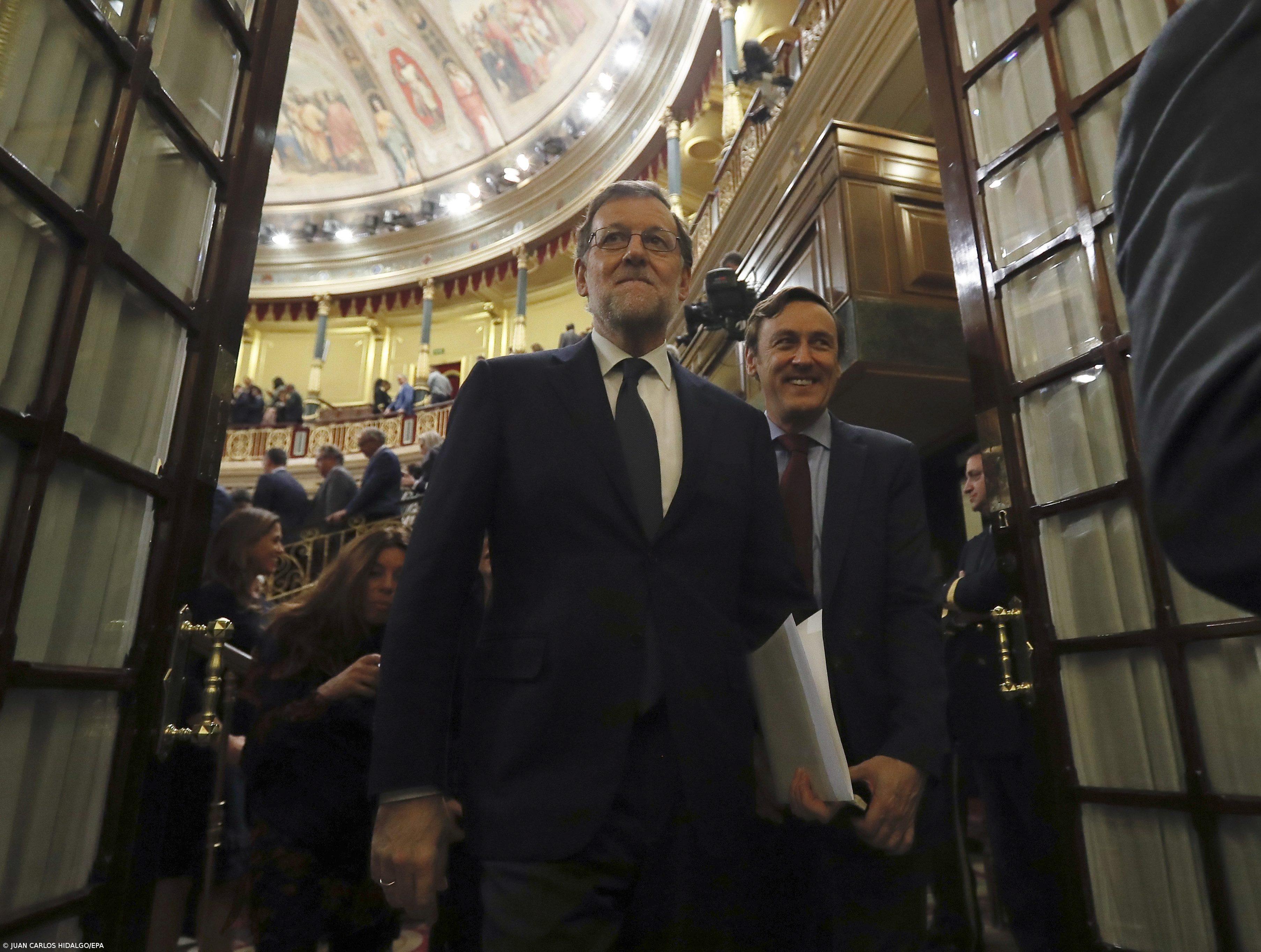 Mariano Rajoy toma posse hoje perante o rei Felipe VI – Imagem 1