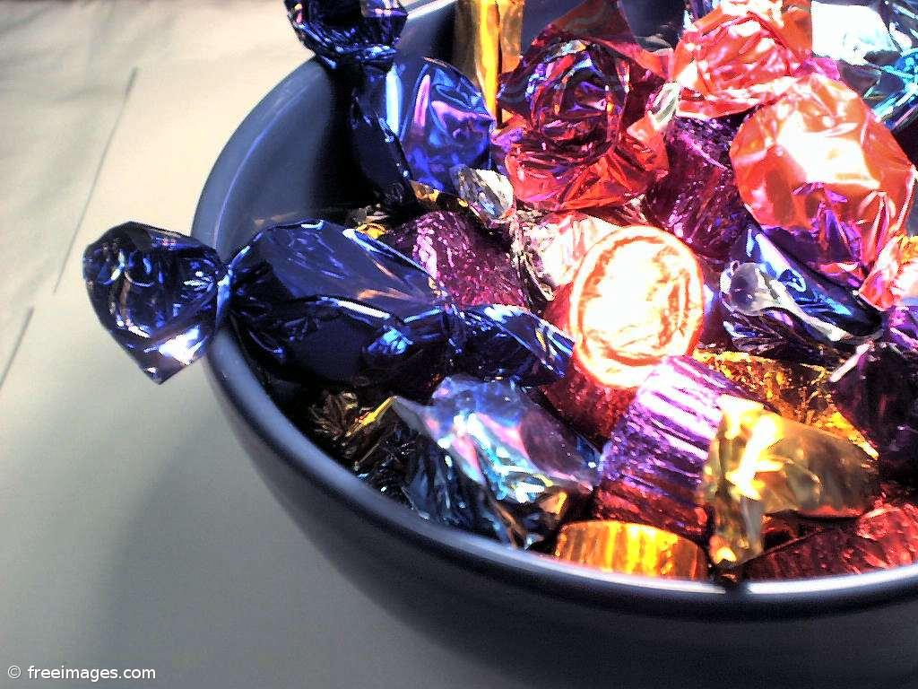 Homem envenena 60 crianças com guloseimas – Imagem 1