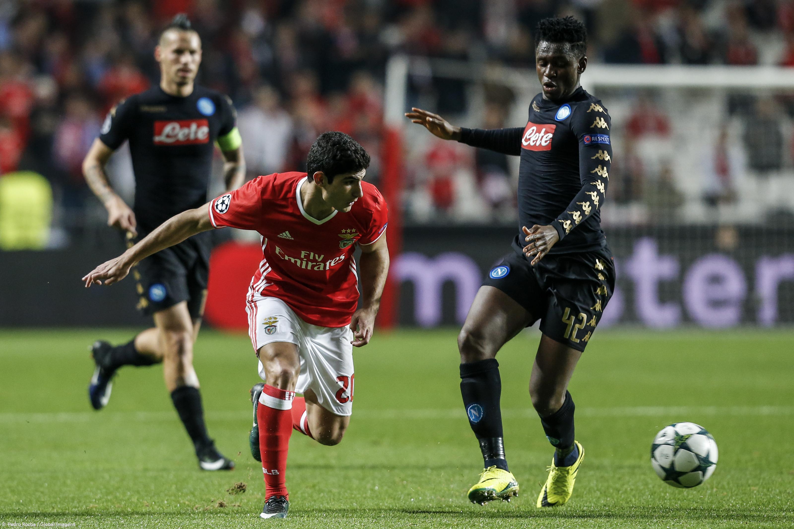 Benfica apura-se para os 'oitavos' da Liga dos Campeões, mesmo perdendo com Nápoles – Imagem 1