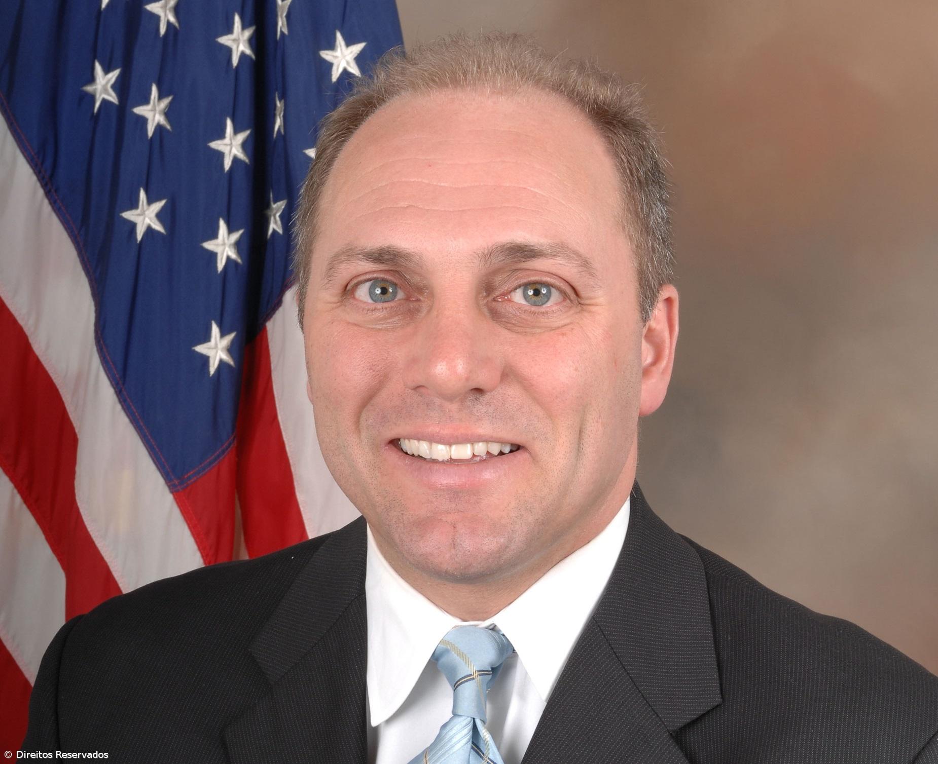 Congressista republicano elogia cooperação entre Portugal e EUA no âmbito da NATO – Imagem 1