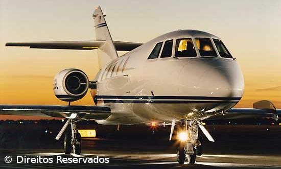 Falcon transporta doente com enfarte da Terceira para Lisboa – Imagem 1