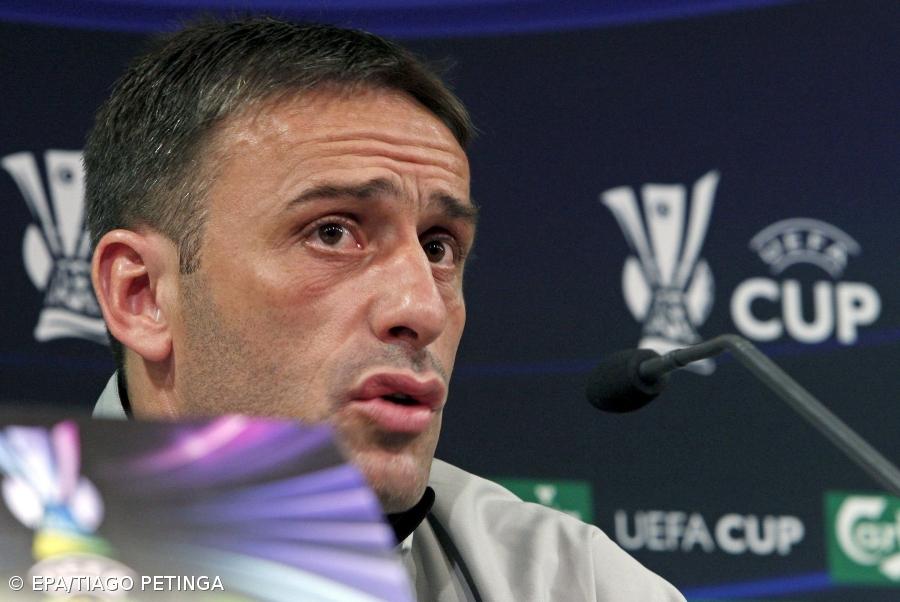  Paulo Bento diz que jogadores merecem entrar na história do clube       – Imagem 1